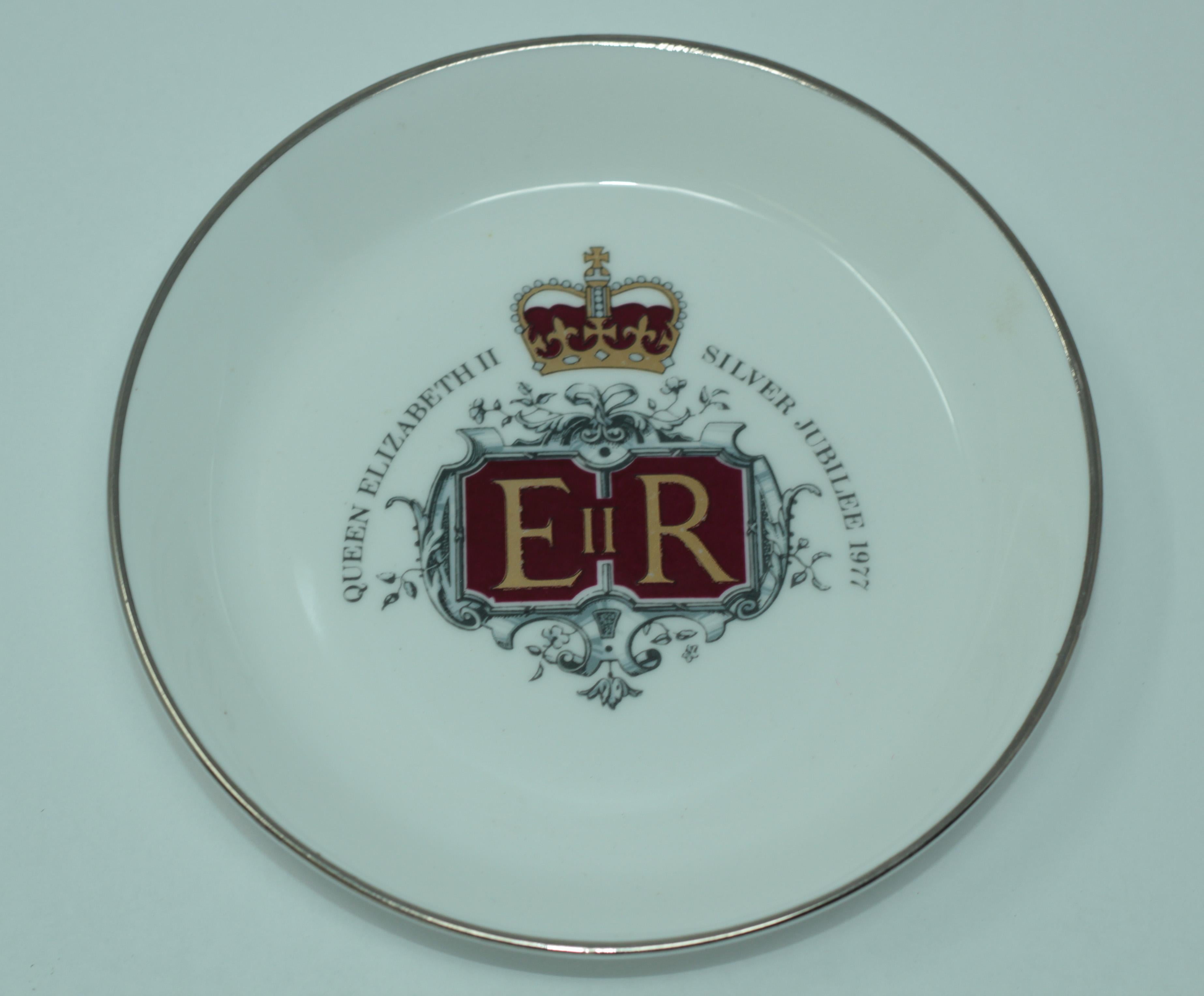 Victorian Vintage Queen Elizabeth II Silver Jubilee Porcelain Plate, 1977