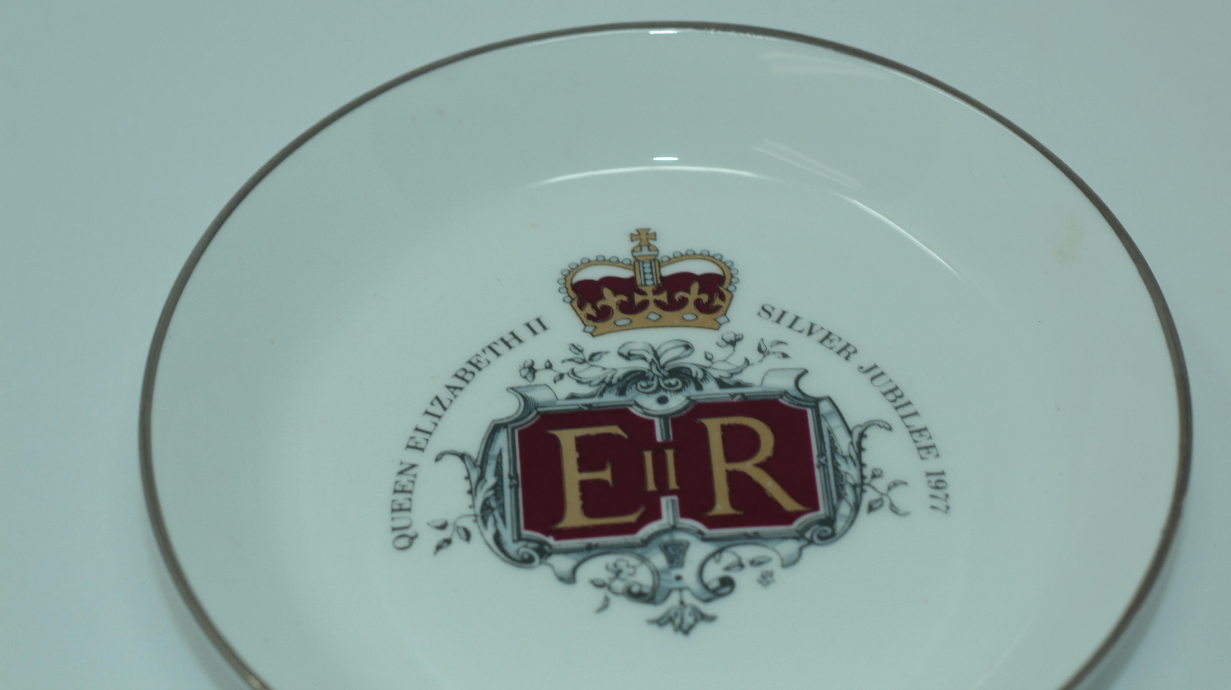 English Vintage Queen Elizabeth II Silver Jubilee Porcelain Plate, 1977