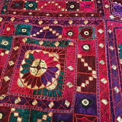 Vintage Handmade Gujarati Tribal Queen-Size Coverlet Bedspread Textiles Tapestry