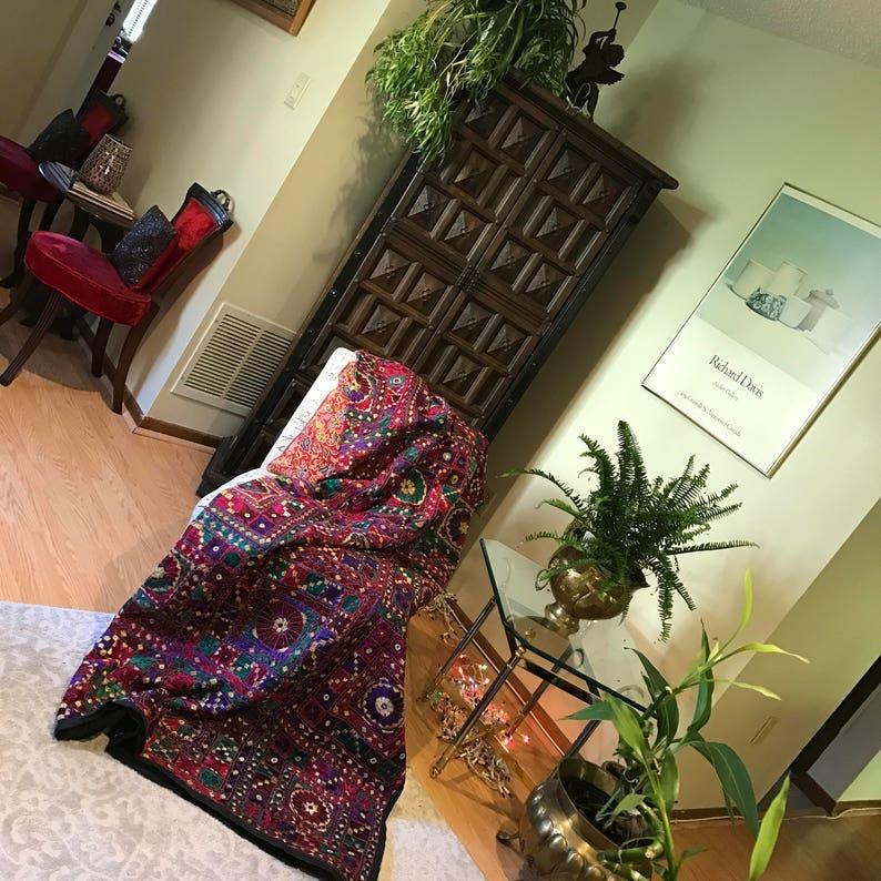Women's or Men's Vintage Handmade Gujarati Tribal Queen-Size Coverlet Bedspread Textiles Tapestry For Sale