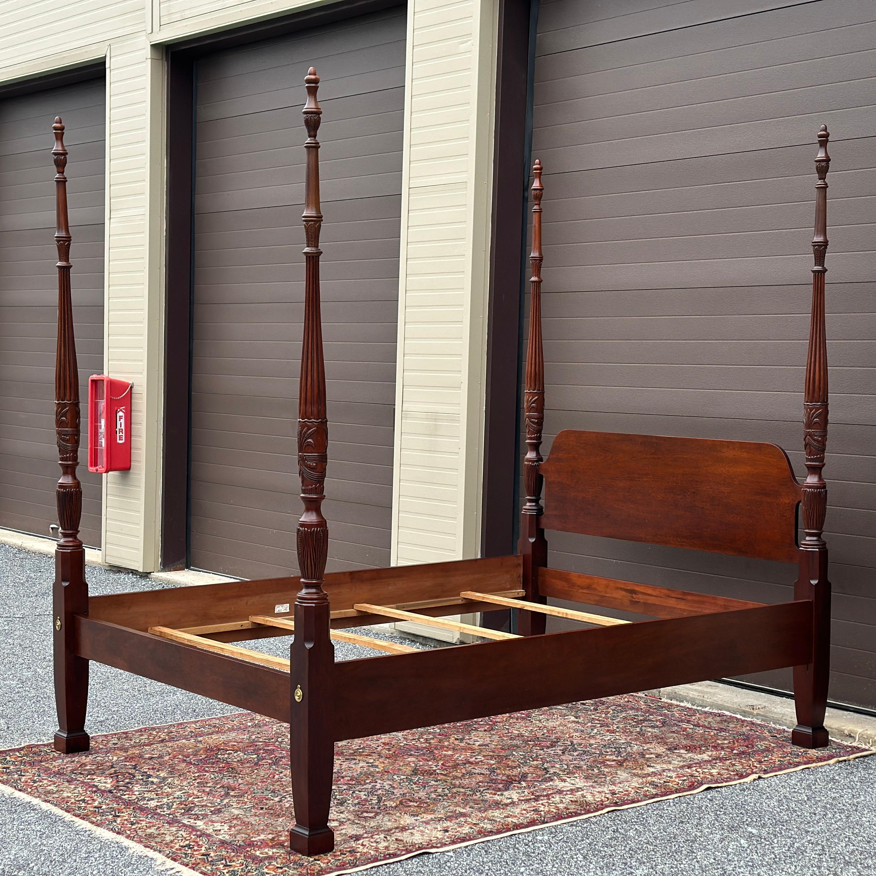 Cama con cuatro postes Vintage Queen Size Thomasville Mahogany Collection Carved Rice 1
