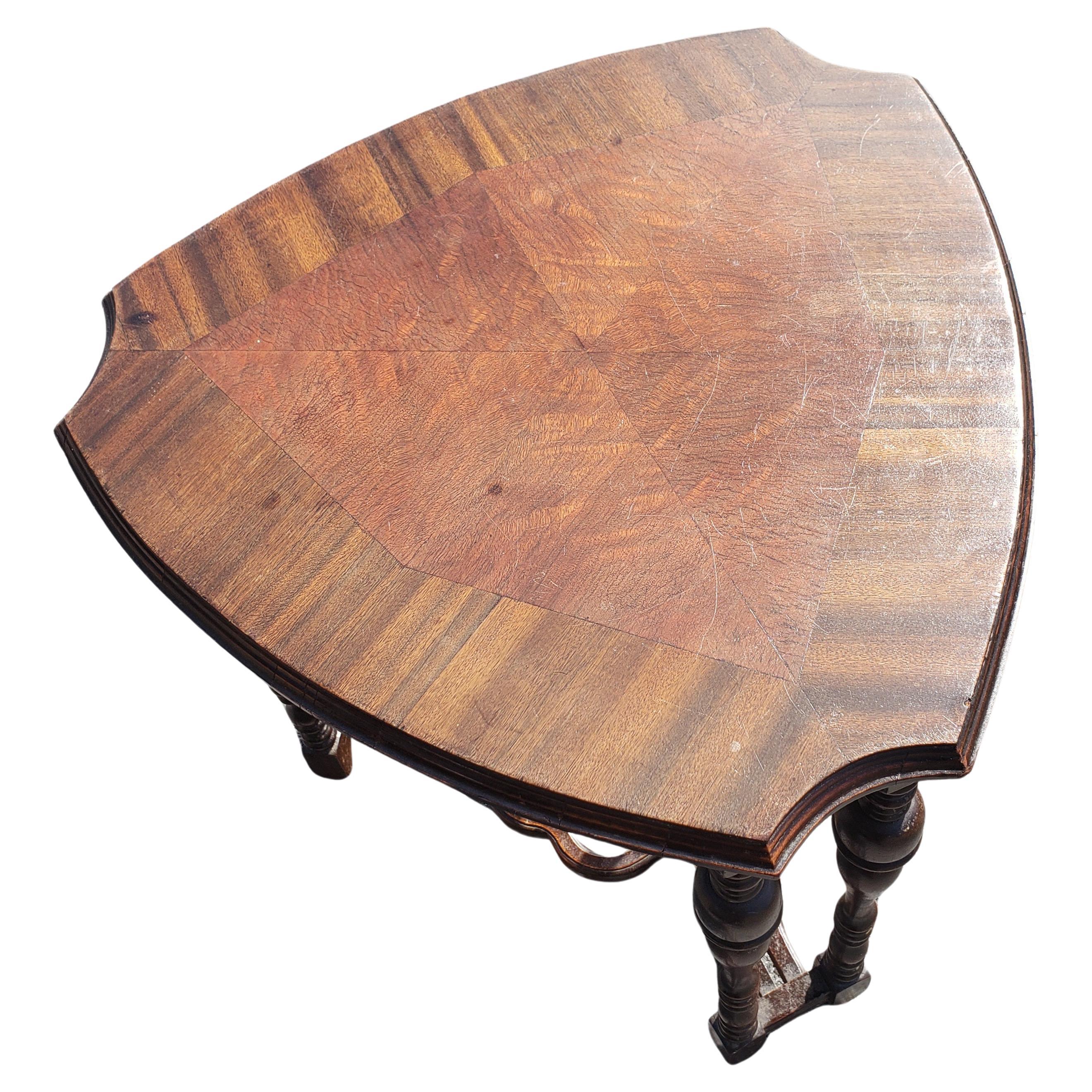 American Vintage Quinn Furniture Walnut Banded Occasional Table Side Table, Circa 1960s For Sale