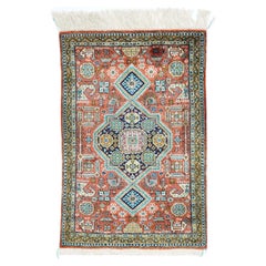 Tapis persan extrêmement fin en soie Qum 1'10'' x 2'10''