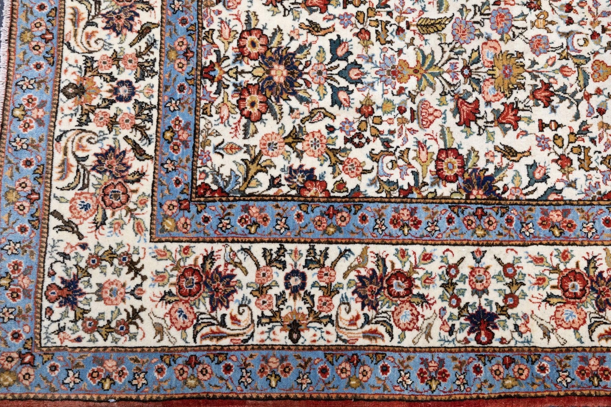 20th Century Vintage Qum Rug 7'2'' x 10'5'' For Sale