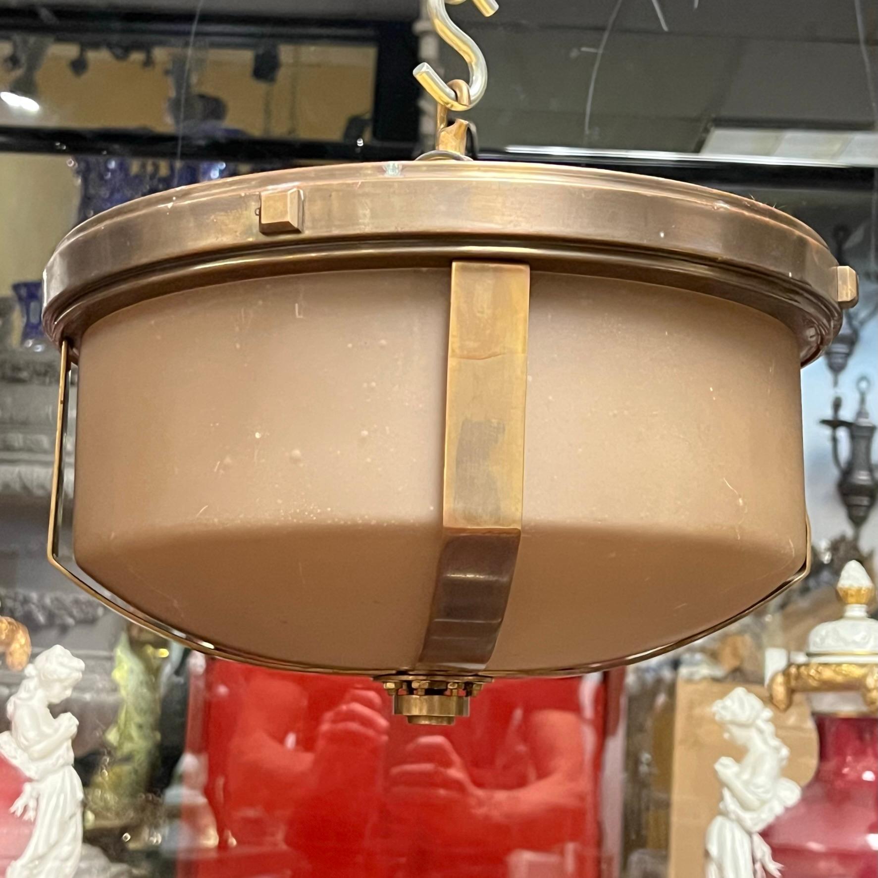Américain Lustre Quoizel vintage de style Art Déco en vente