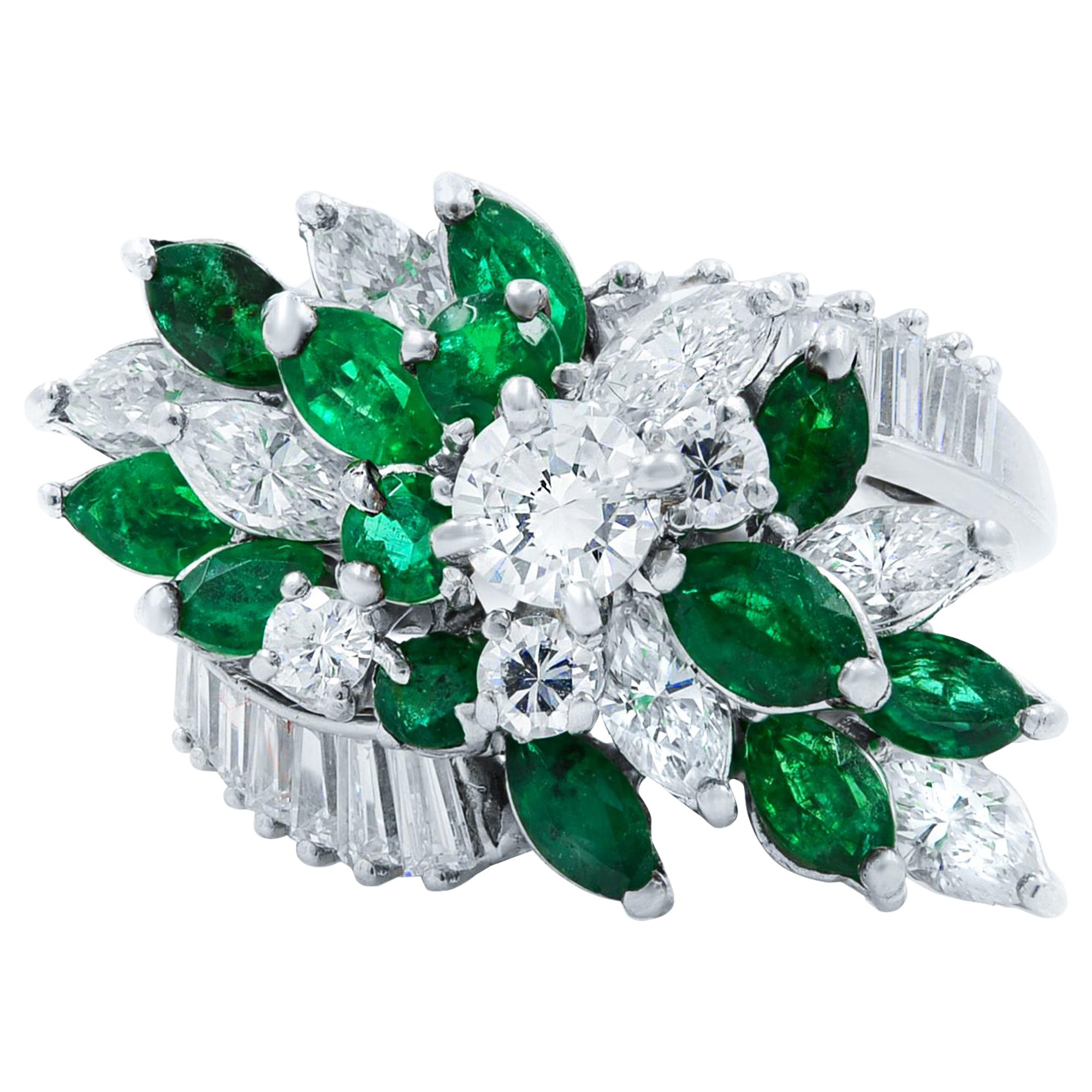 Vintage Rachel Koen Green Emerald Cluster Diamond Ring Platinum 2.70cttw For Sale