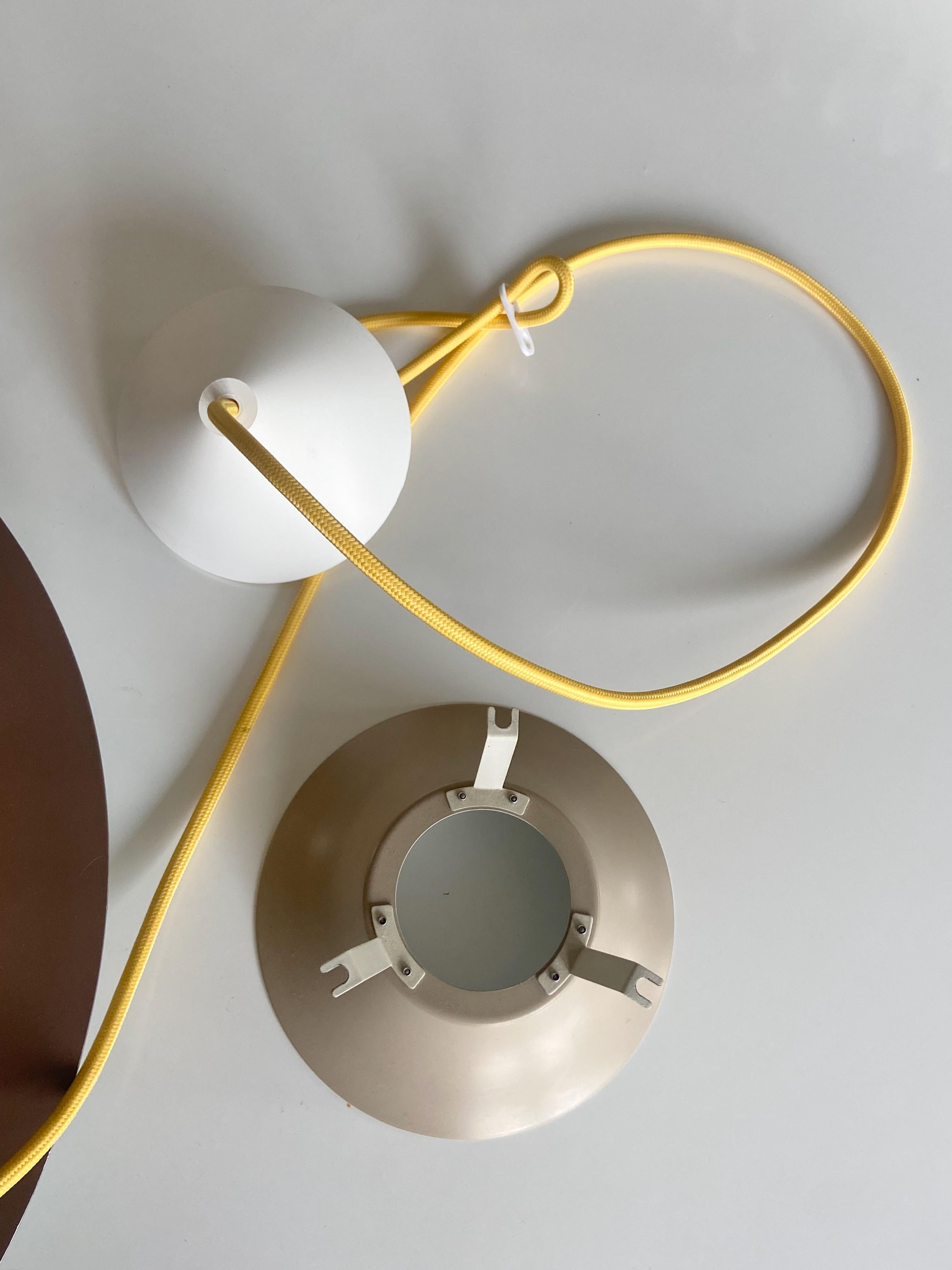 Fin du 20e siècle Lampe pendante vintage Radius 1 Design by Erik Balslev for Fog & Mørup, Danemark