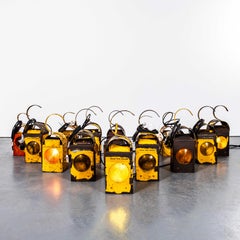 Lampes d'avertissement de chemin de fer vintage - illuminées