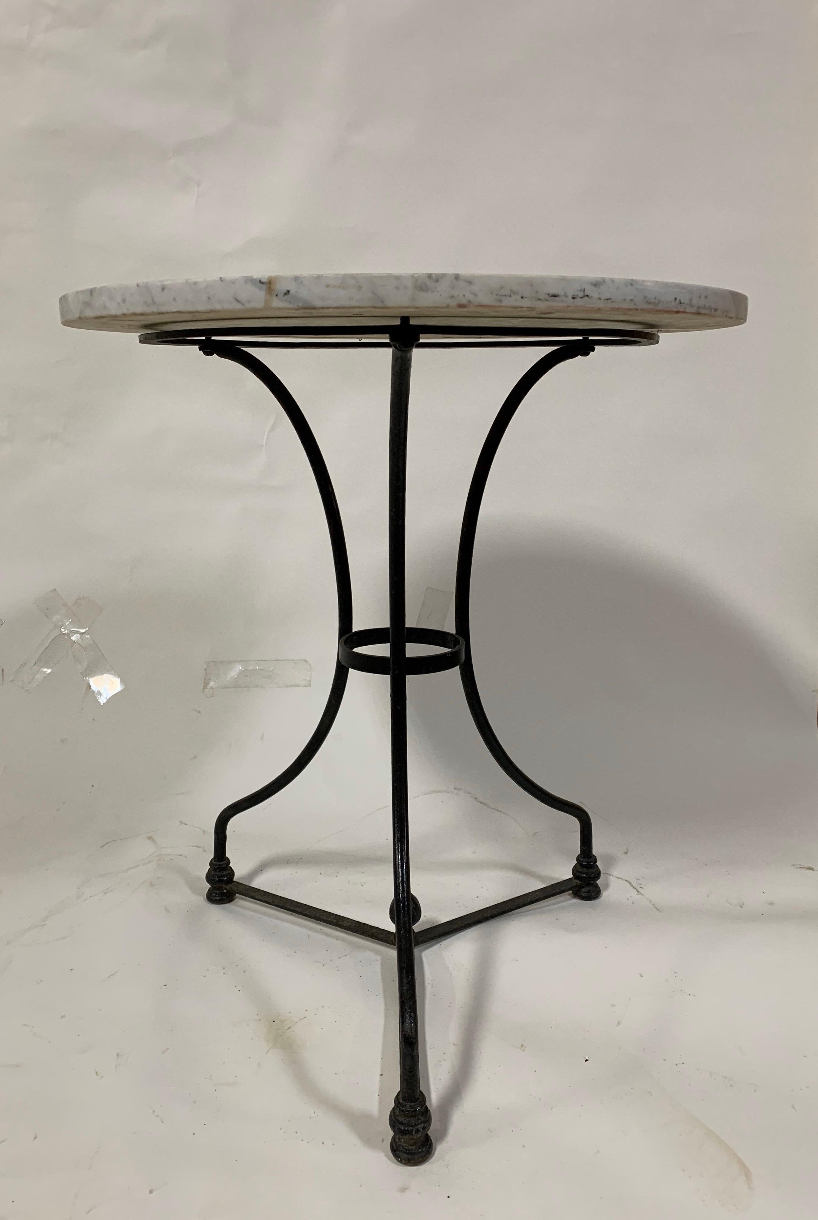 Vintage Ralph Lauren French cafe table
$750


A vintage French cafe table with round white marble top and black iron base, circa 1920-1940.

Ideal as a small dining table or side table.

Acquired from the Ralph Lauren Home sale; this item