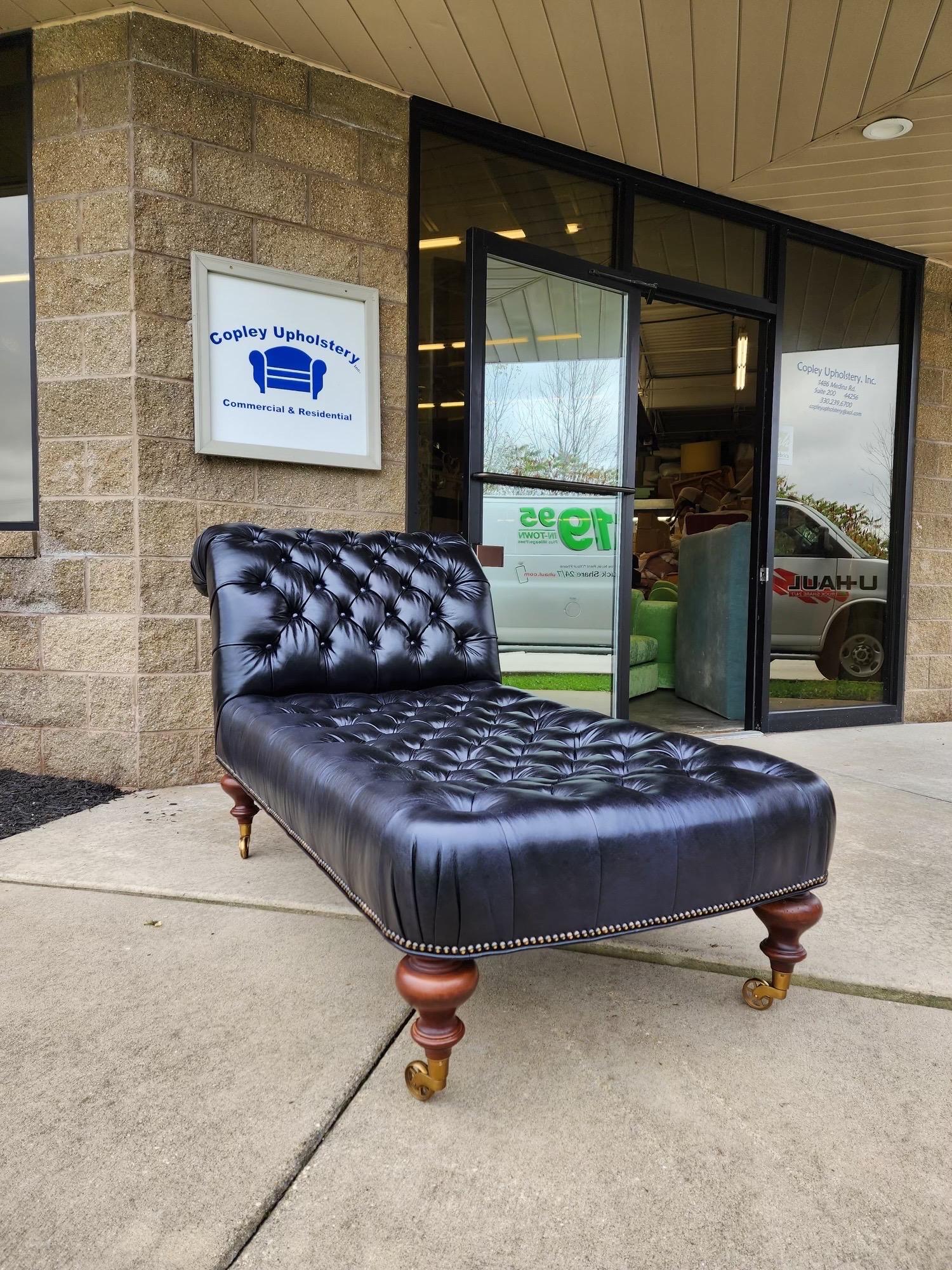 Vintage Ralph Lauren Home Tufted Leather Chaise For Sale 10