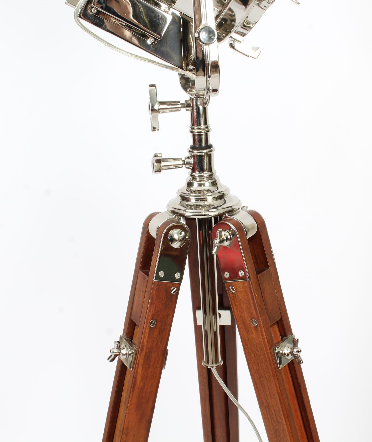 Vintage Ralph Lauren Montauk Searchlight Standing Lamp, Late 20th Century 12