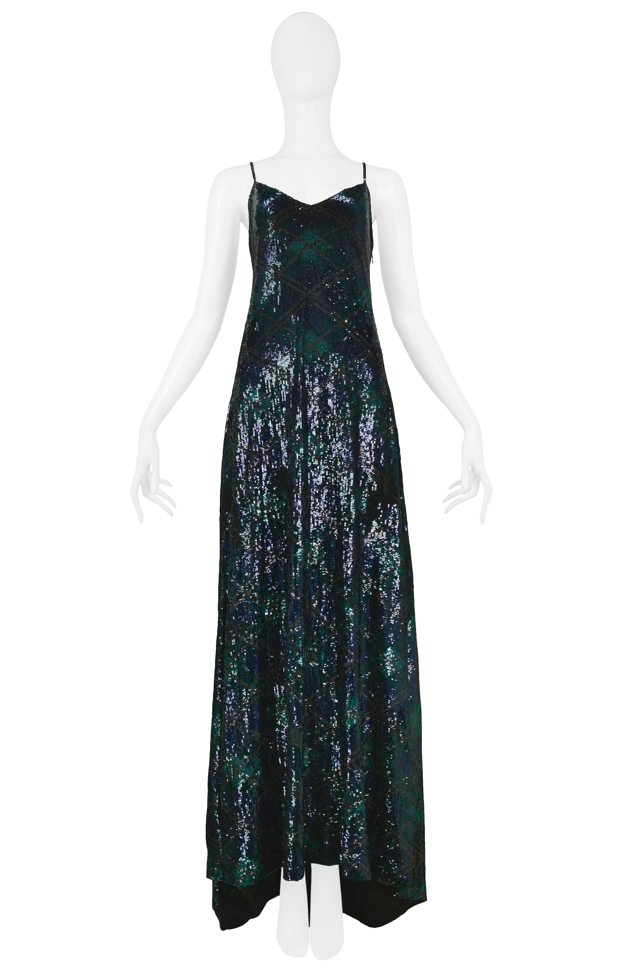 Vintage Ralph Lauren navy blue and forest green silk sequined argyle print evening gown with spaghetti straps that cross at center back and a slight train.

Excellent Vintage Condition.

Size 8