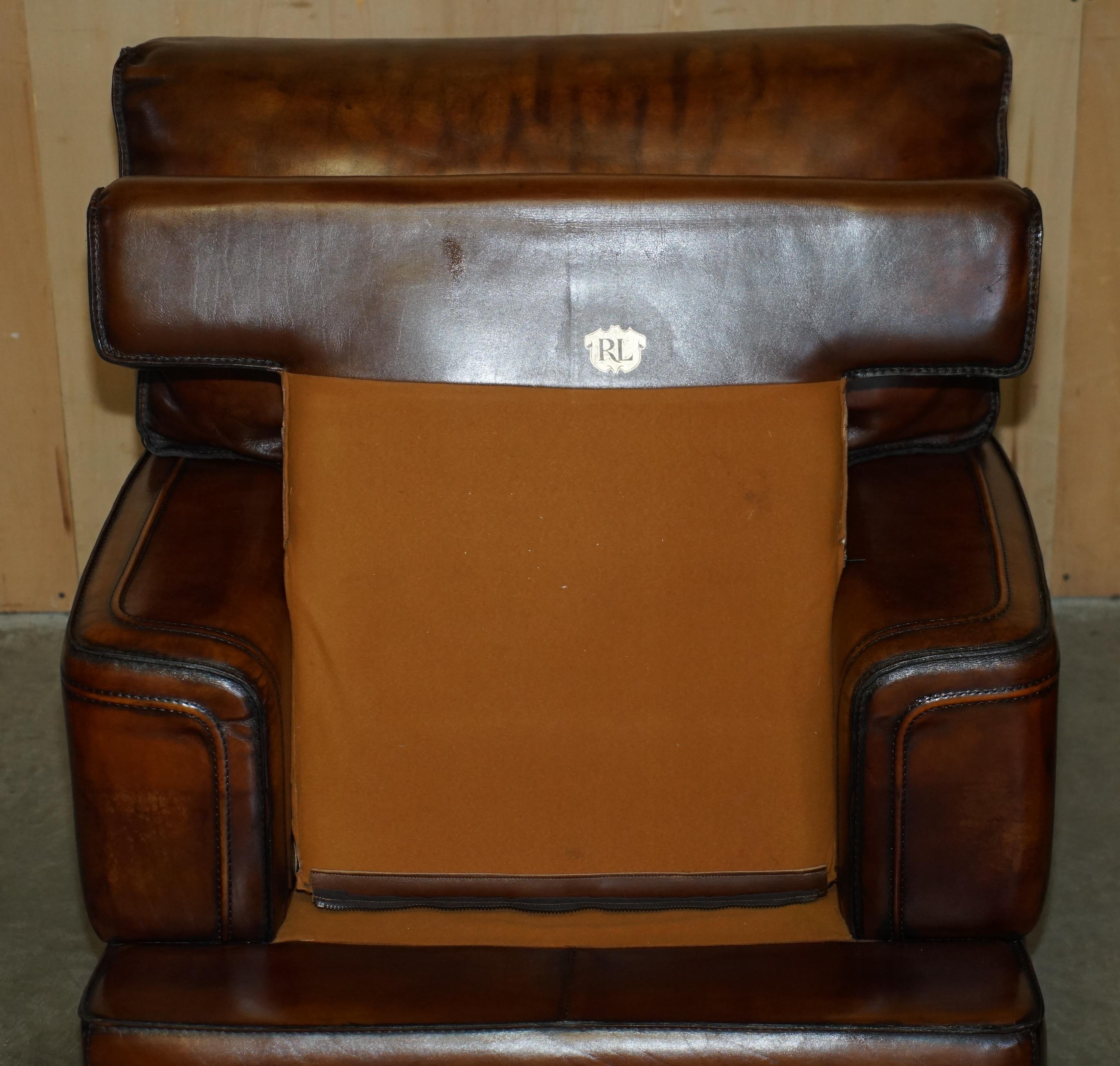 SALLE DE FAUTEUIL RALPH LAUREN USA RESTAURÉE, TEINTE A LA MAIN, CUIR BRUN SOFA en vente 2