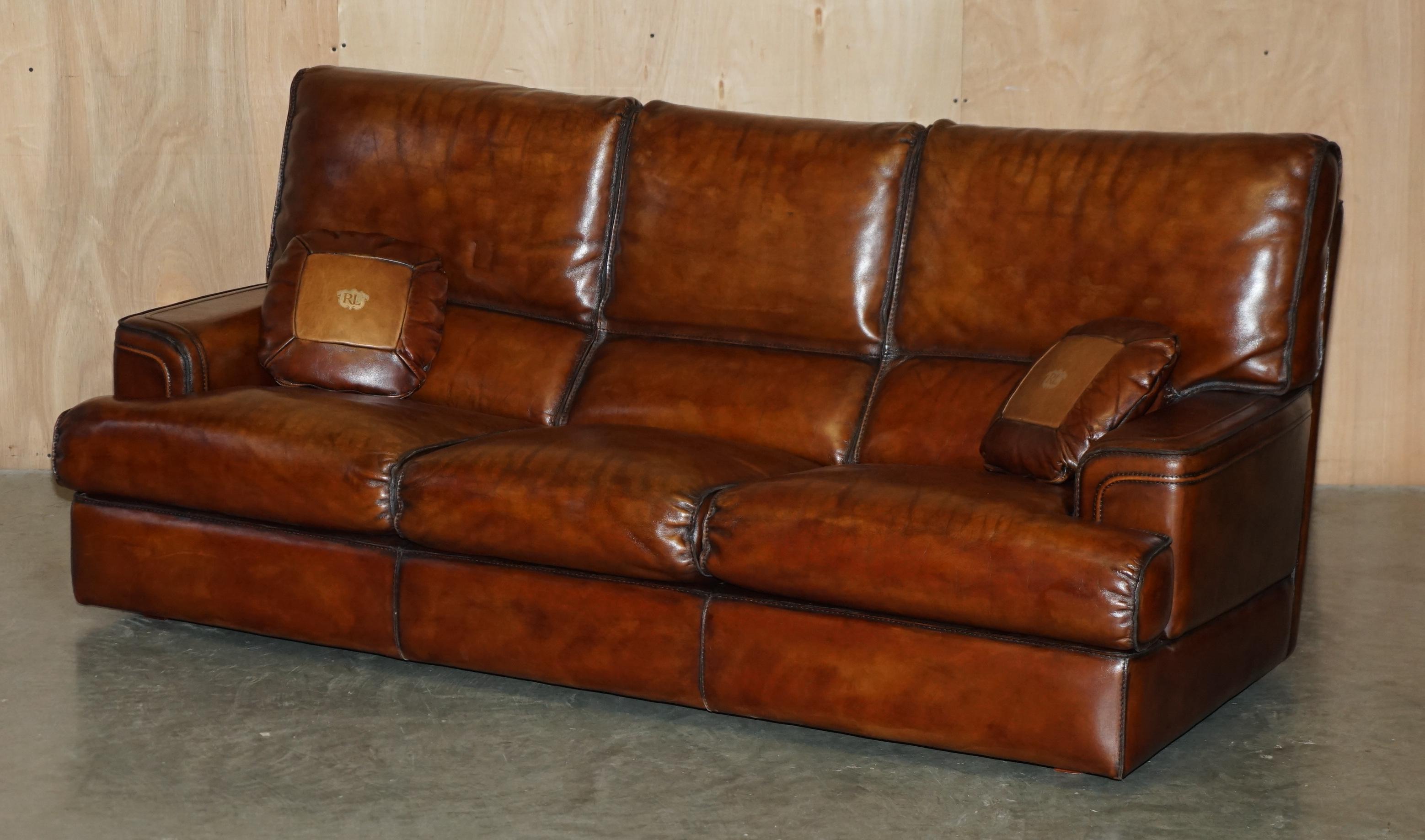 SALLE DE FAUTEUIL RALPH LAUREN USA RESTAURÉE, TEINTE A LA MAIN, CUIR BRUN SOFA en vente 6
