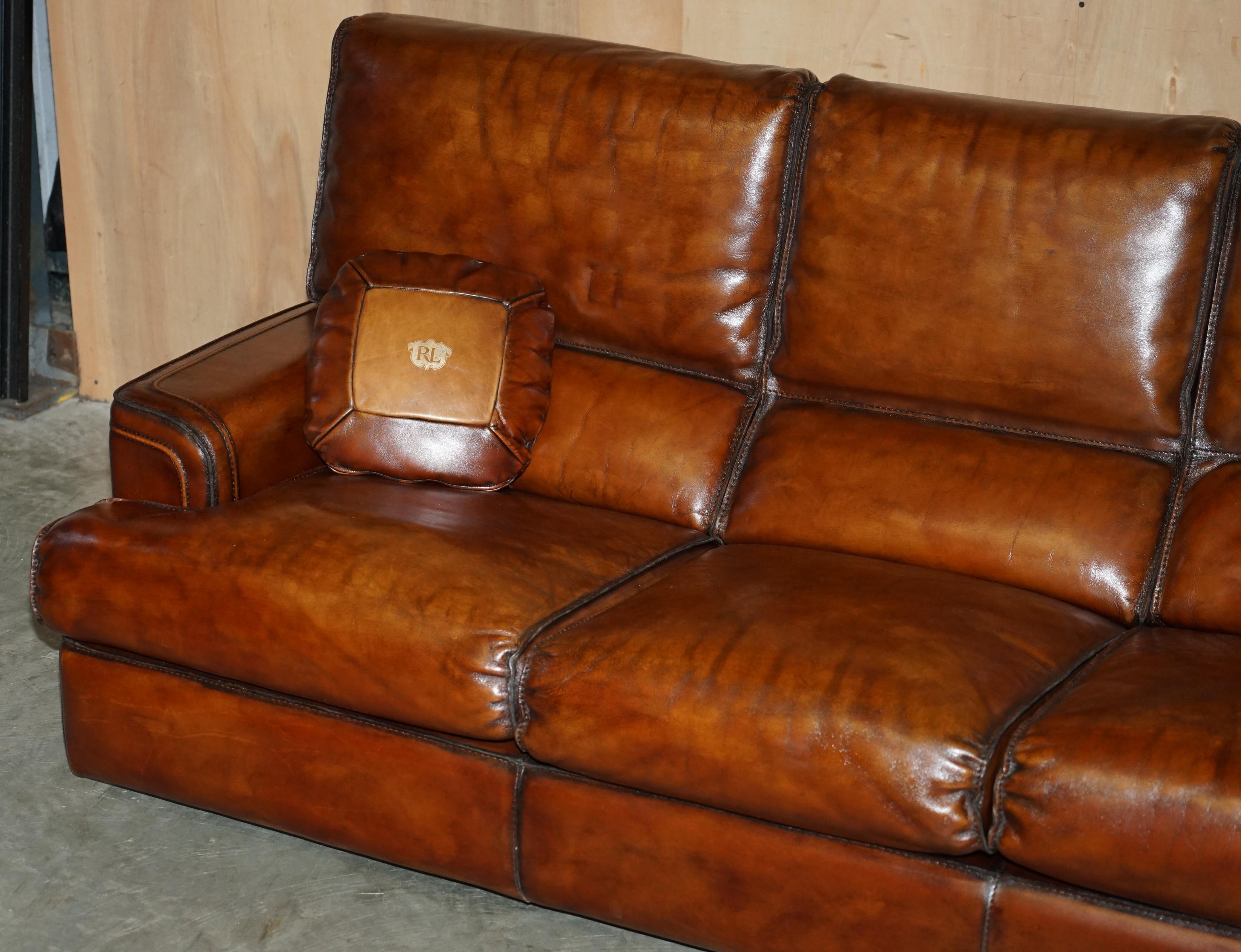 SALLE DE FAUTEUIL RALPH LAUREN USA RESTAURÉE, TEINTE A LA MAIN, CUIR BRUN SOFA en vente 8