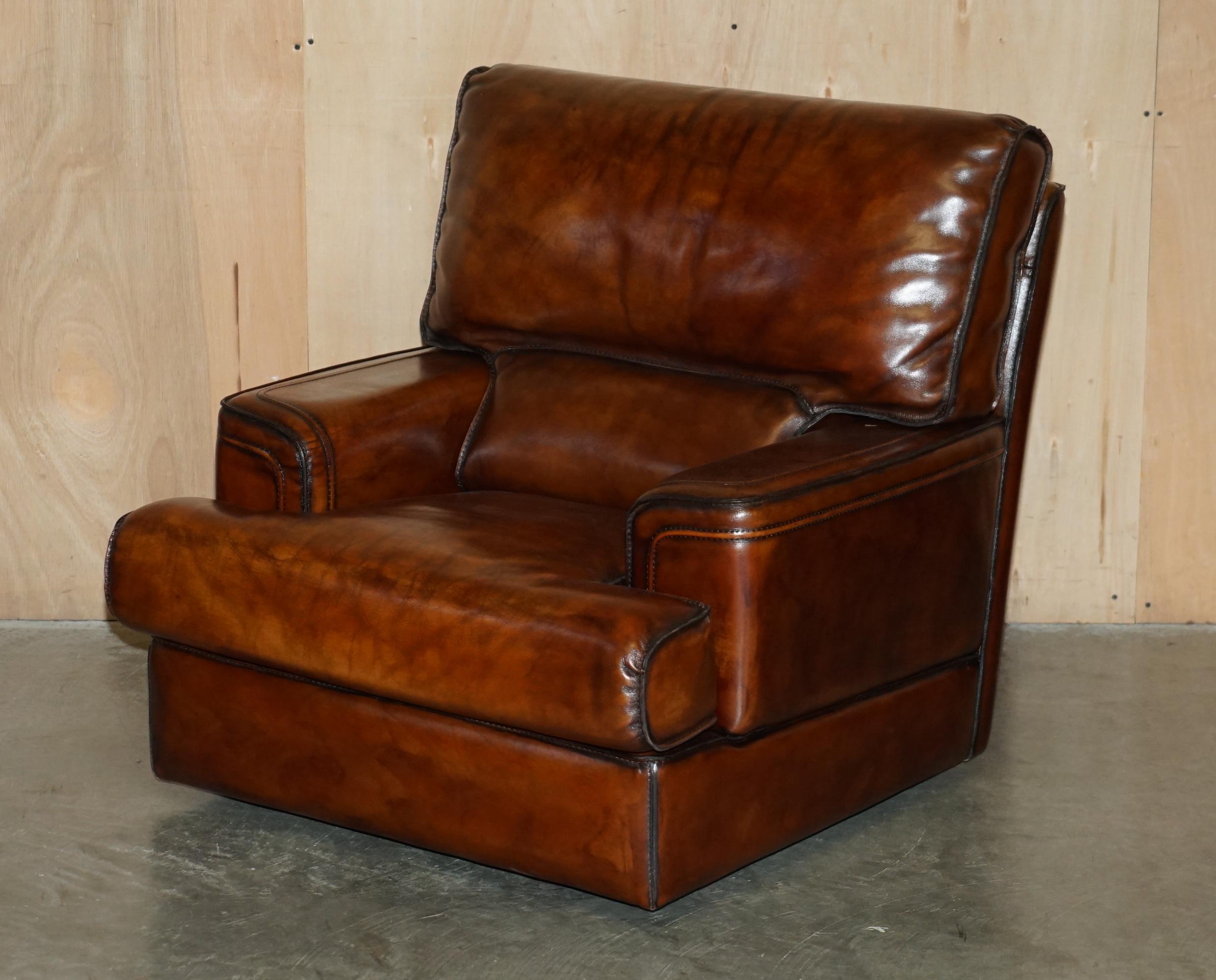 Art déco SALLE DE FAUTEUIL RALPH LAUREN USA RESTAURÉE, TEINTE A LA MAIN, CUIR BRUN SOFA en vente