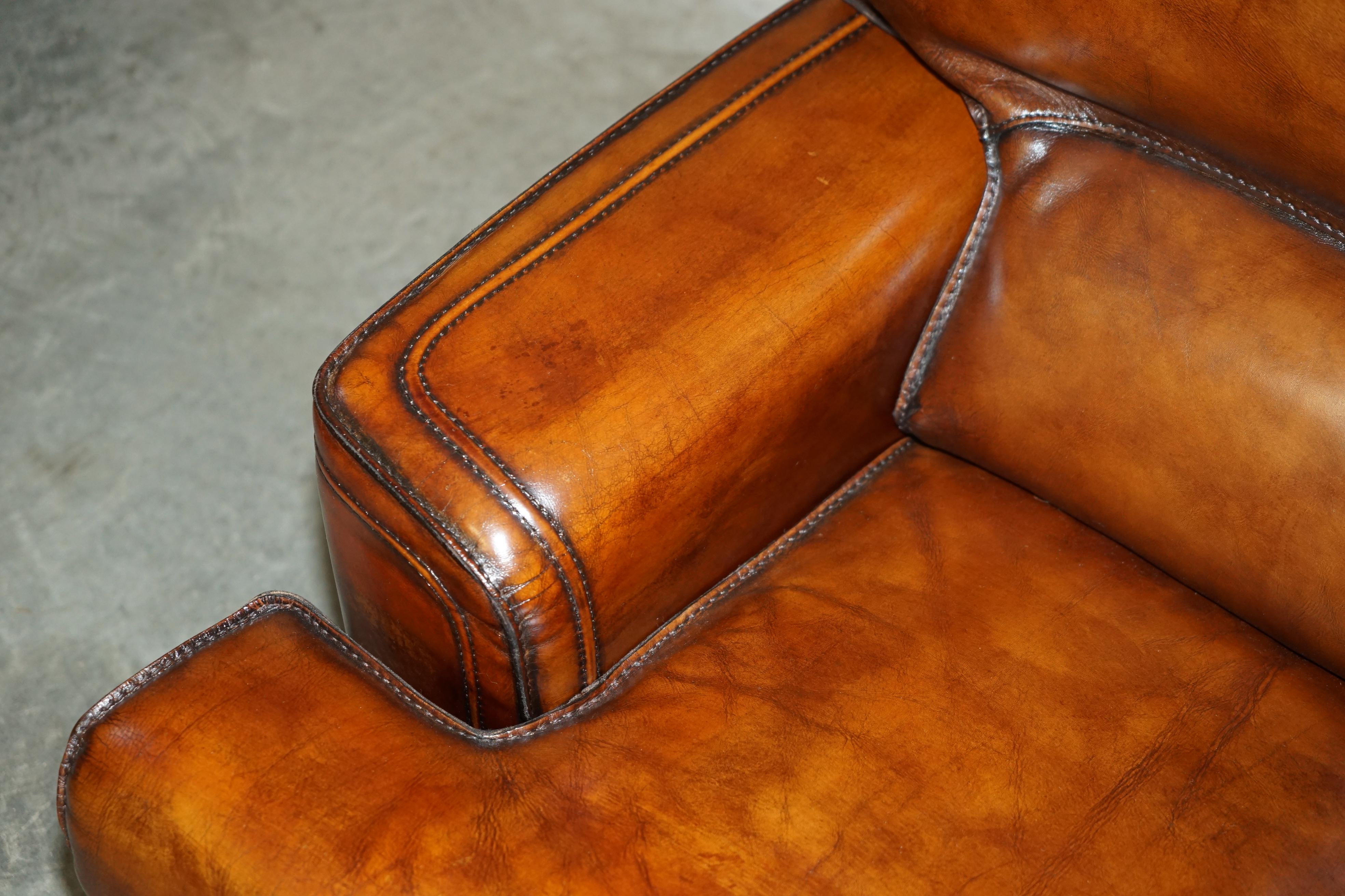 20ième siècle SALLE DE FAUTEUIL RALPH LAUREN USA RESTAURÉE, TEINTE A LA MAIN, CUIR BRUN SOFA en vente