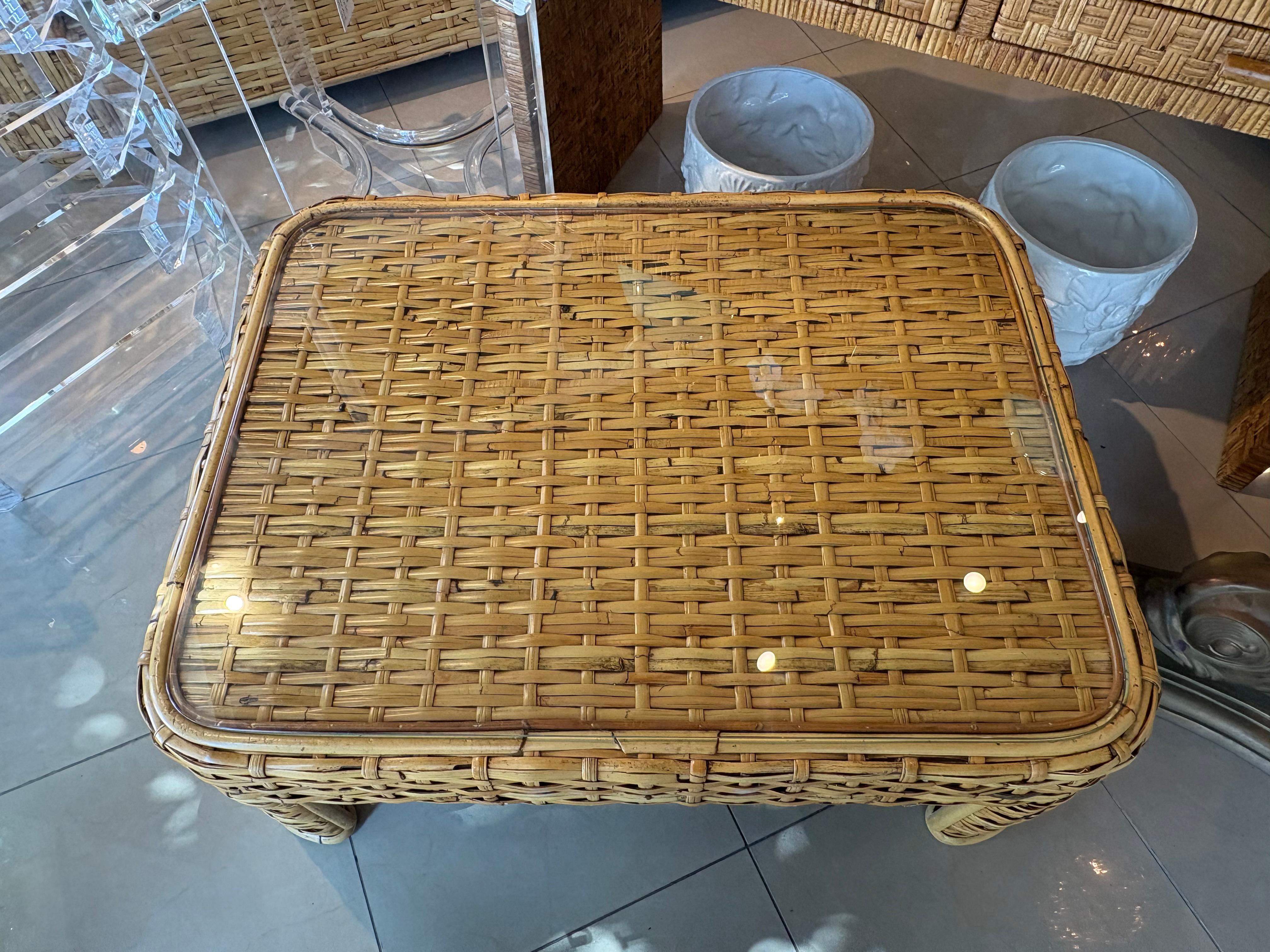 Vintage Ralph Lauren Geflochtene Rattan Weide Bambus Kaffee Cocktail Tisch Coastal im Angebot 1