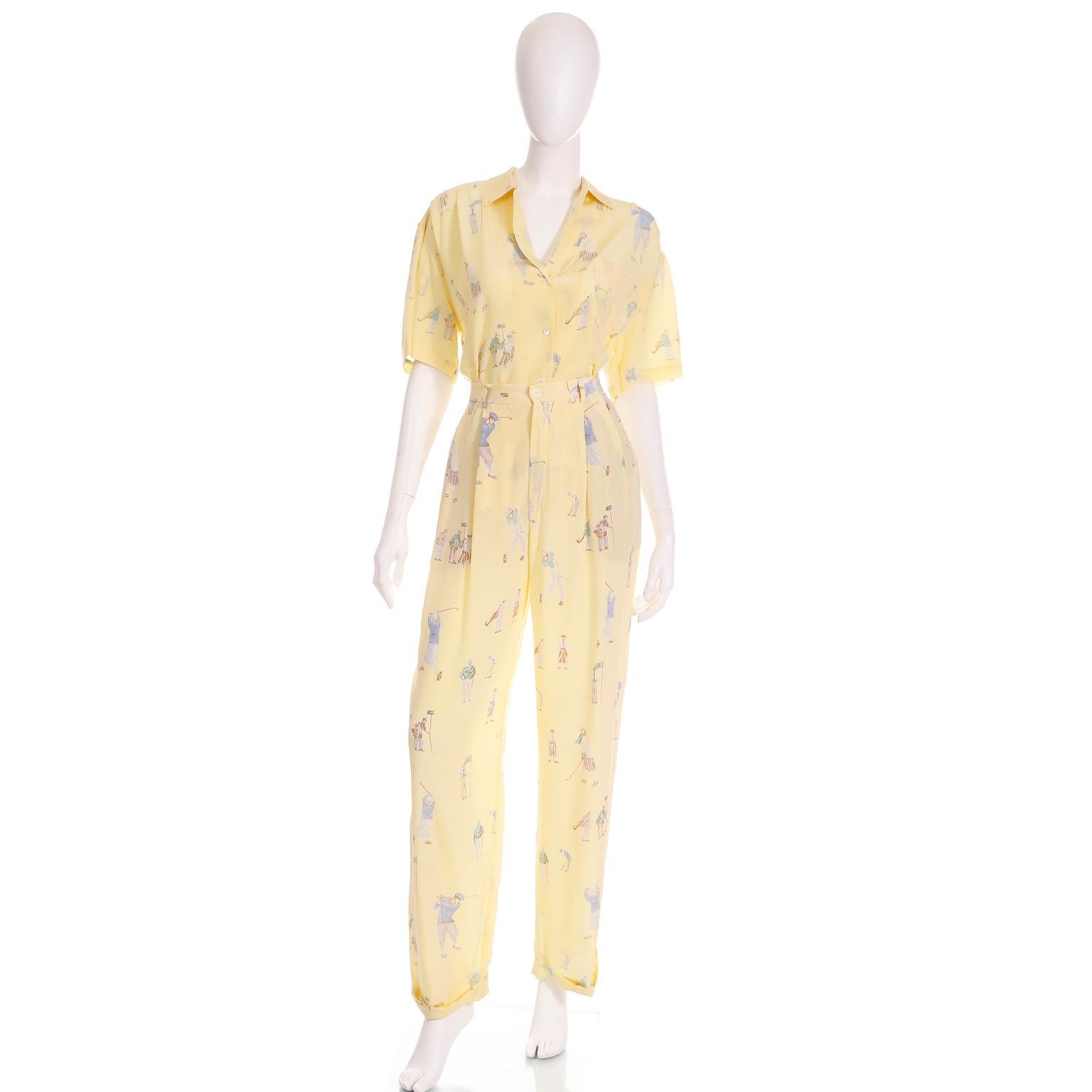 This is the best vintage Ralph Lauren pant suit we've seen and we are obsessed with the amazing print that features vintage golfers in vintage golf attire. This fabulous novelty print 2 piece outfit includes a short sleeve button front blouse and a