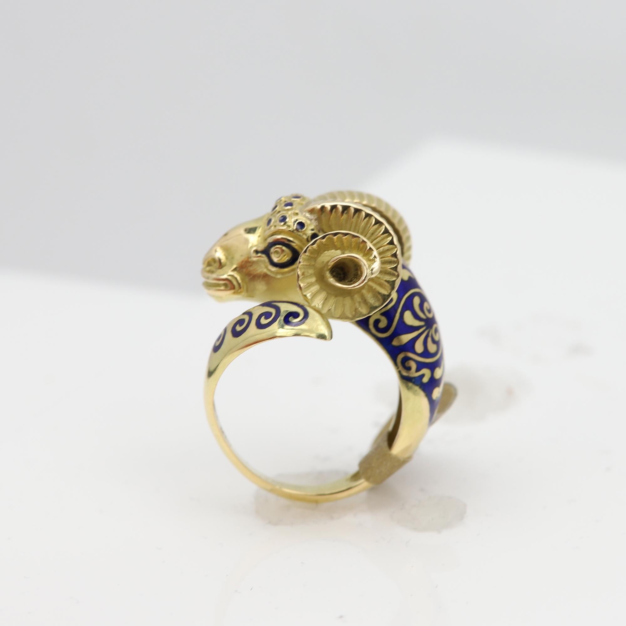 Vintage Ram Enamel Ring 18 Karat Yellow Gold Ram For Sale 4