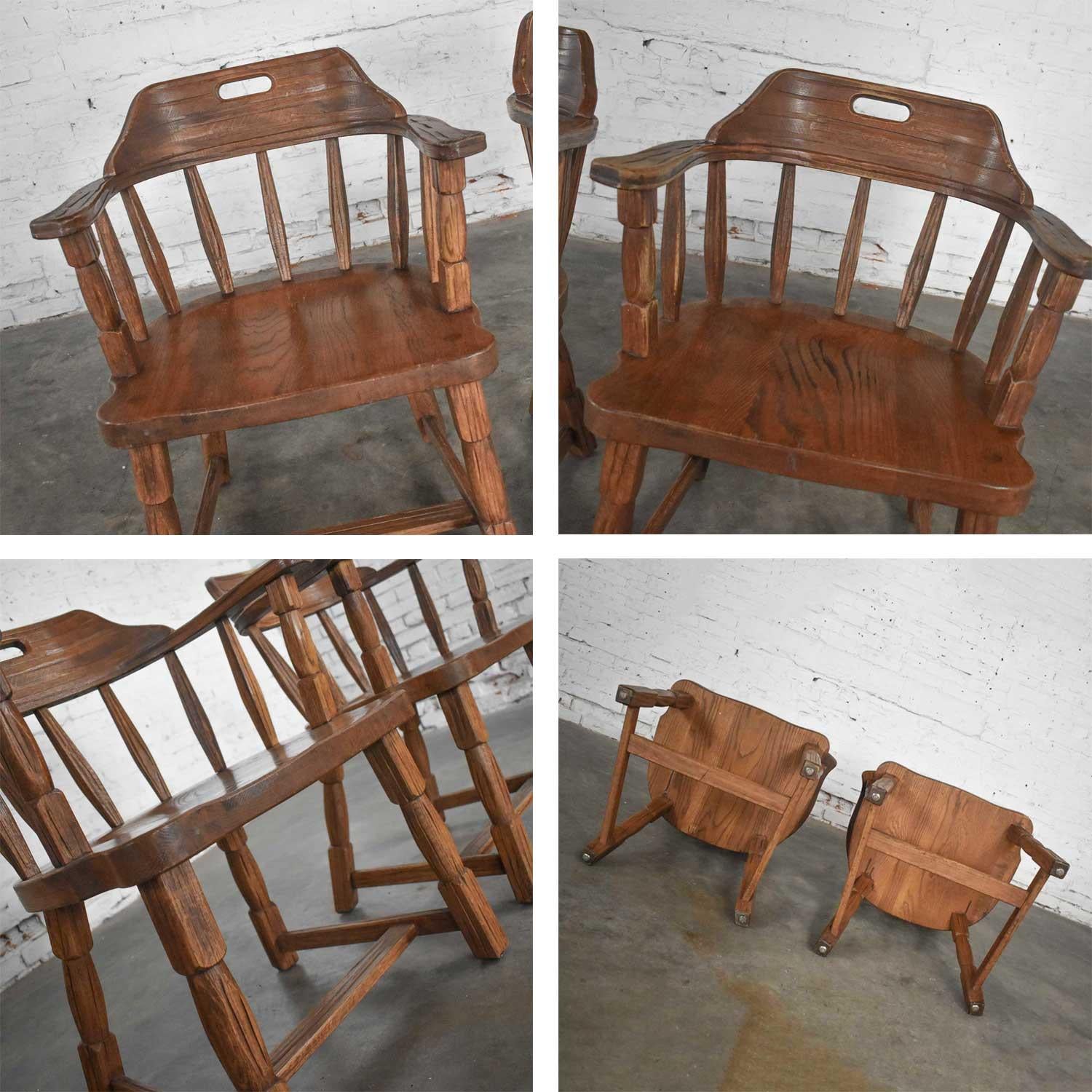Paire de fauteuils de capitaine vintage en chêne de ranch par A. Brandt, finition marron gland en vente 12