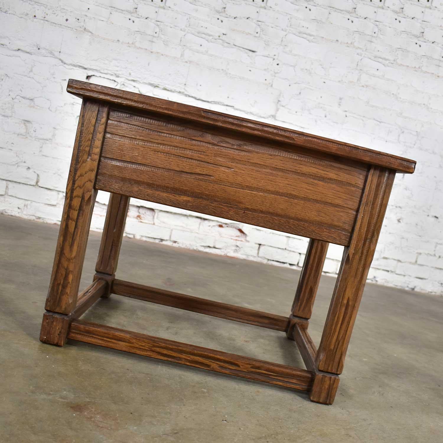 Vintage Ranch Oak Drawered End Table Acorn Brown Finish by A. Brandt In Good Condition For Sale In Topeka, KS