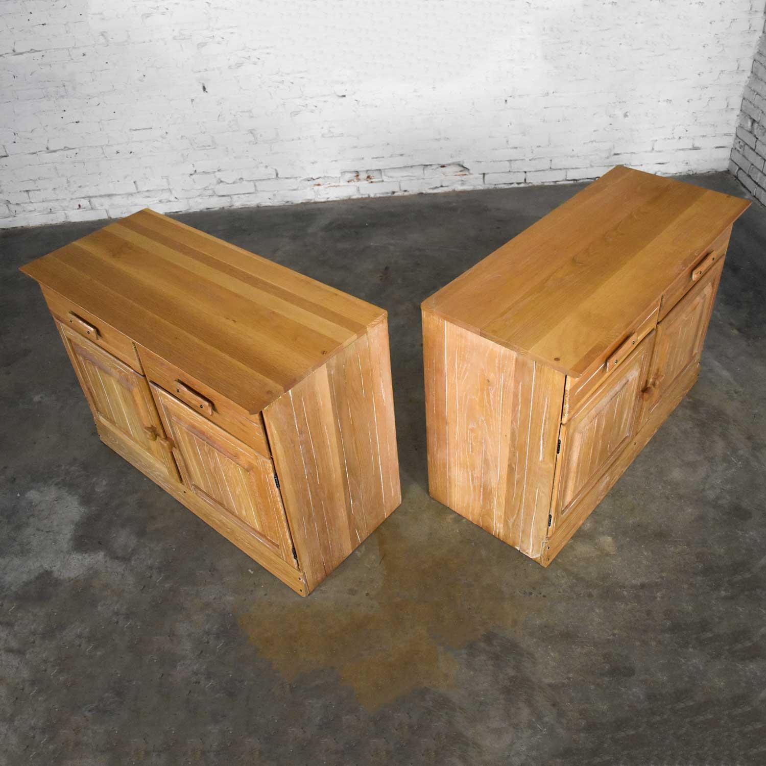 Vintage Ranch Oak Pair of Small Credenzas or Buffet Cabinets, A. Brandt Company For Sale 2