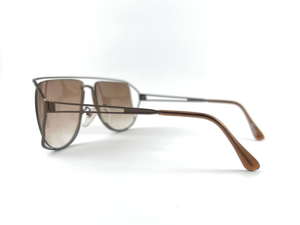 Vintage Rare 1970's Tura 444 Copper Oversized Brown Lenses Sunglasses For Sale 8