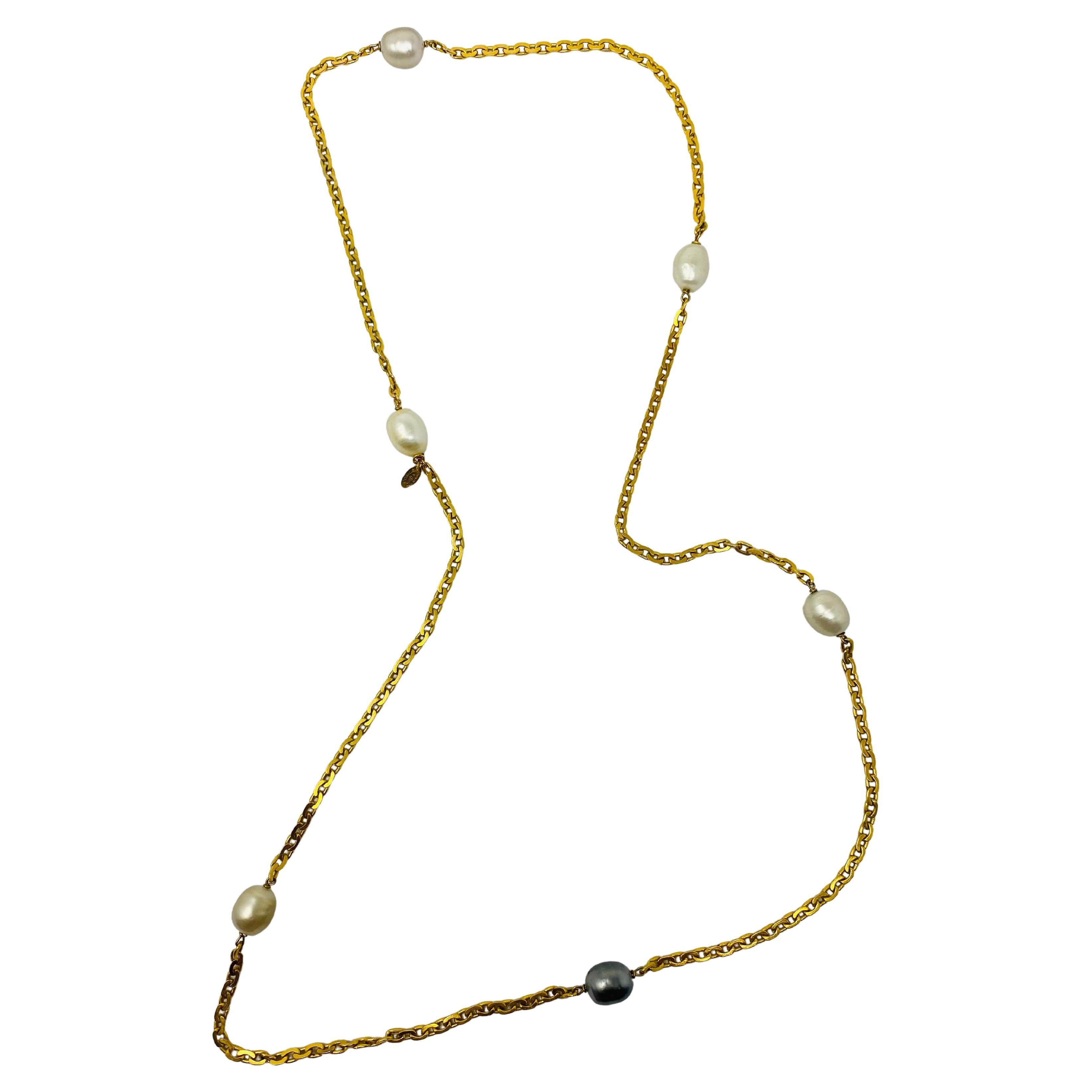 Vintage Rare 1990s Chanel Baroque Pearl Necklace