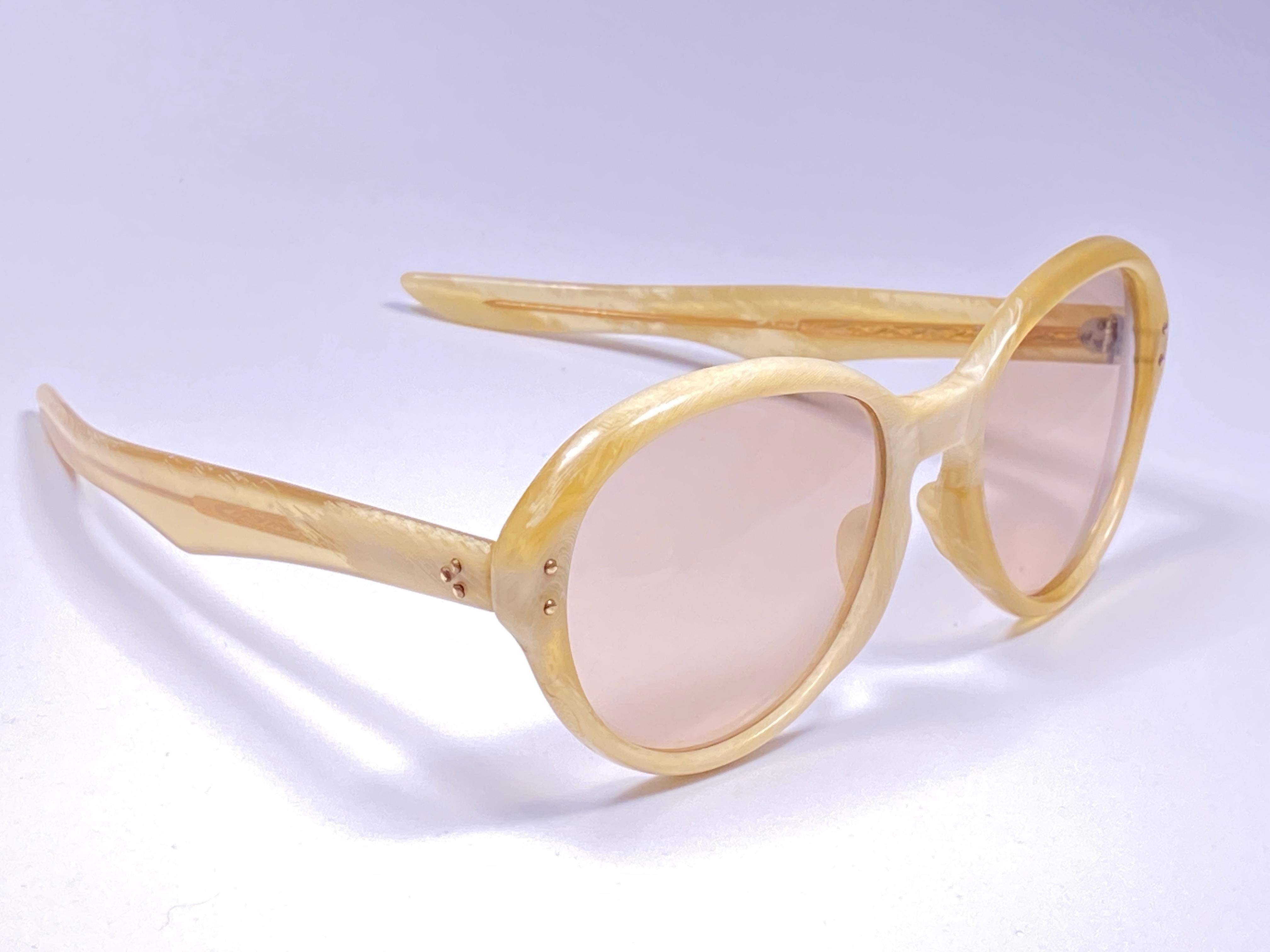 Women's or Men's Vintage Rare A.A Sutain Oversized Beige Undertones Sunglasses 1970's For Sale