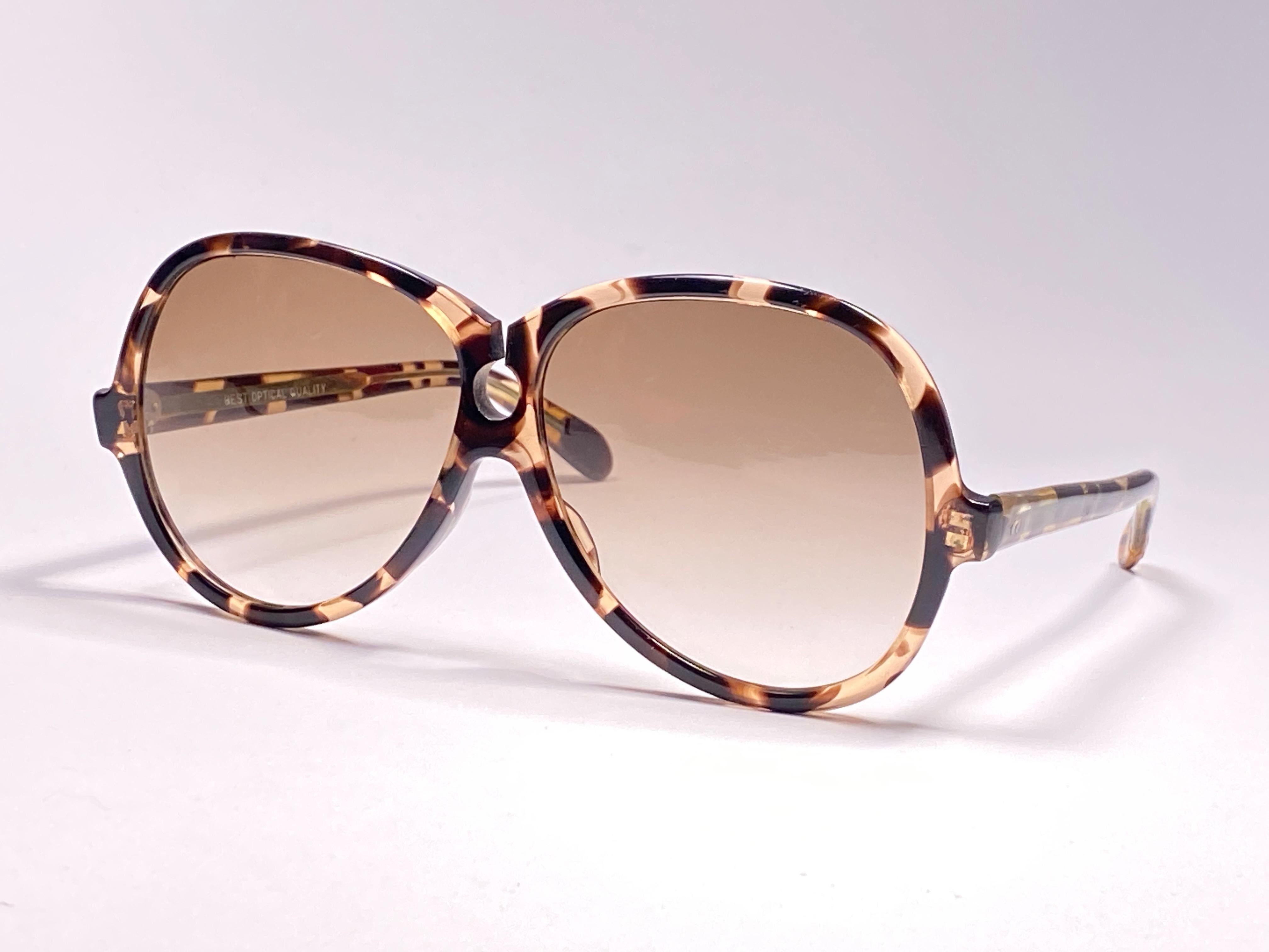Women's or Men's Vintage Rare A.A Sutain Oversized Camouflage Tortoise Sunglasses 1970's