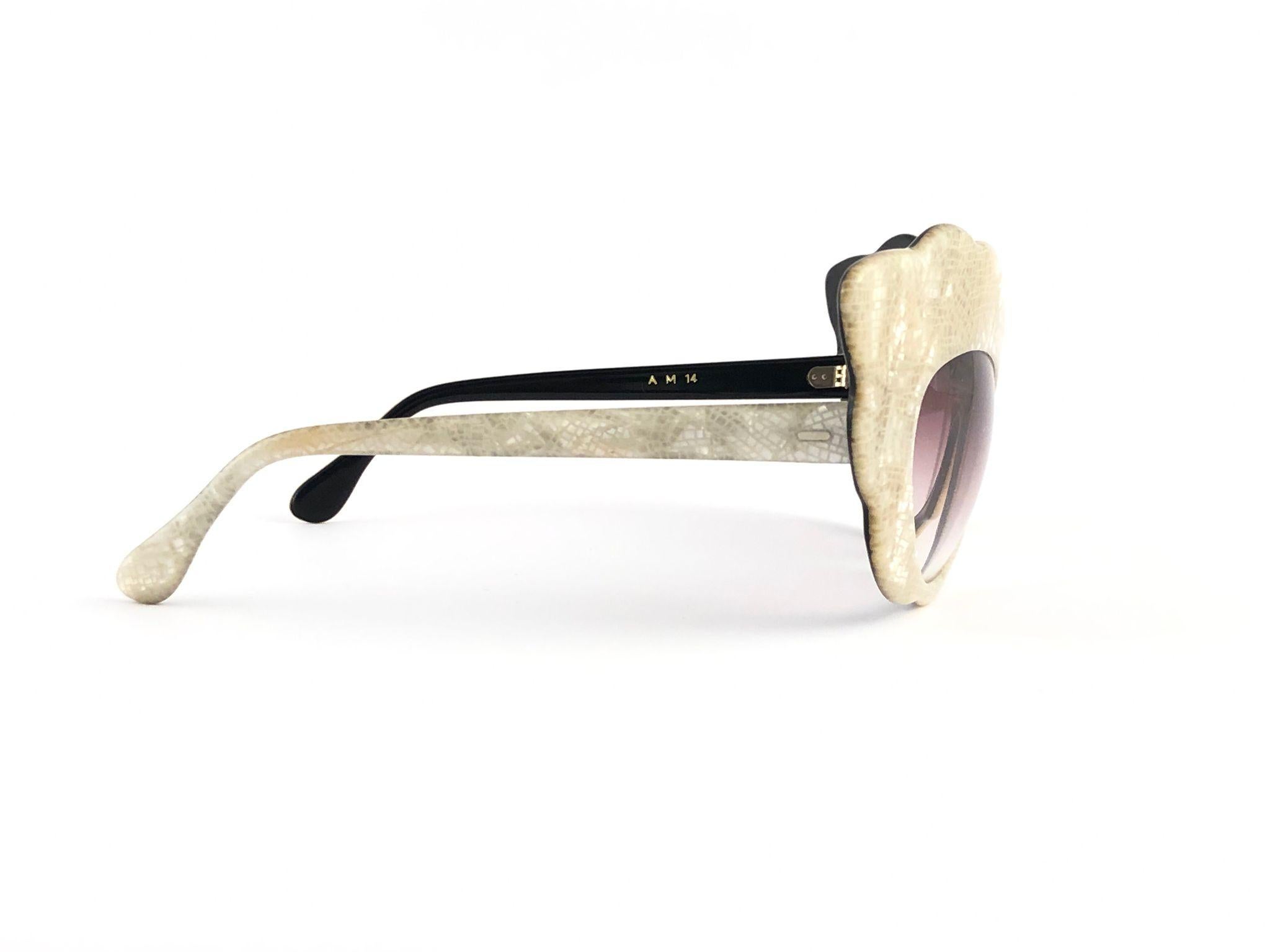 Vintage Rare Alain Mikli AM14 Mother of Pearl Cat Eye France Sunglasses 1988 For Sale 1