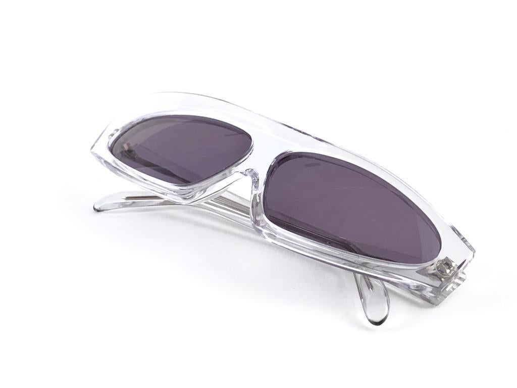 Vintage Rare Alain Mikli AM305 Asymmetric Clear Made in France Sonnenbrille 1989 im Zustand „Neu“ im Angebot in Baleares, Baleares