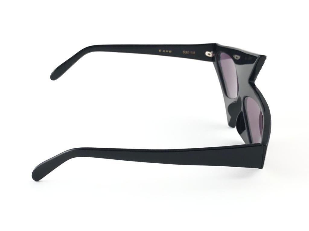 Gray Vintage Rare Alain Mikli AM82 030 Asymmetrical Black & White Sunglasses 1987