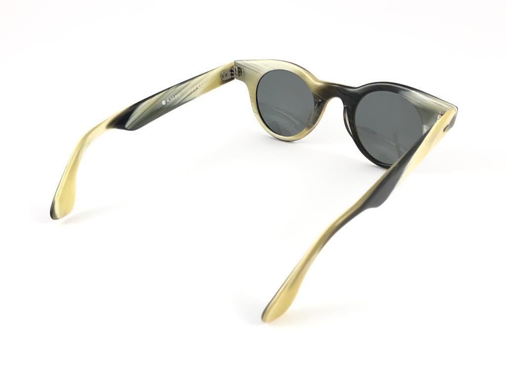 Vintage Rare Alain Mikli AM89 0134 Horn Pattern France Sunglasses 1989 In New Condition For Sale In Baleares, Baleares