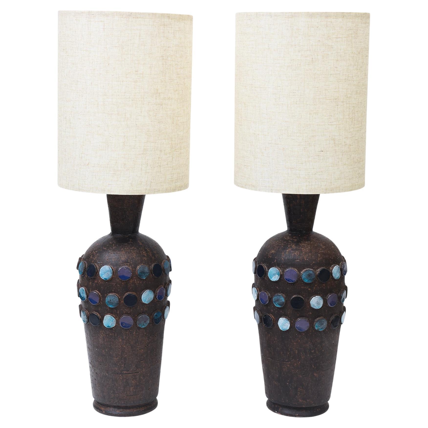 Vintage Rare Aldo Londi For Bitossi Ceramic Lamps With Applied Circle Dots Pair (Paire de lampes en céramique avec des points de cercle appliqués) en vente