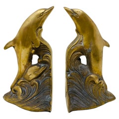 Seltene Delphin-Skulptur-Buchstützen aus Messing, Vintage