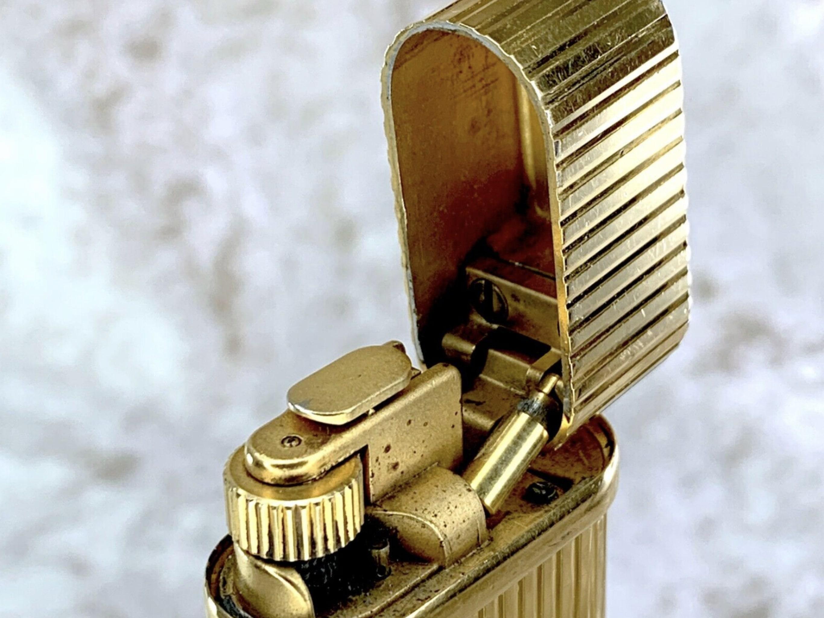 Vintage & Rare Cartier Lighter 18k Gold Plate Godron Model, circa 2000 In Good Condition For Sale In New York, NY