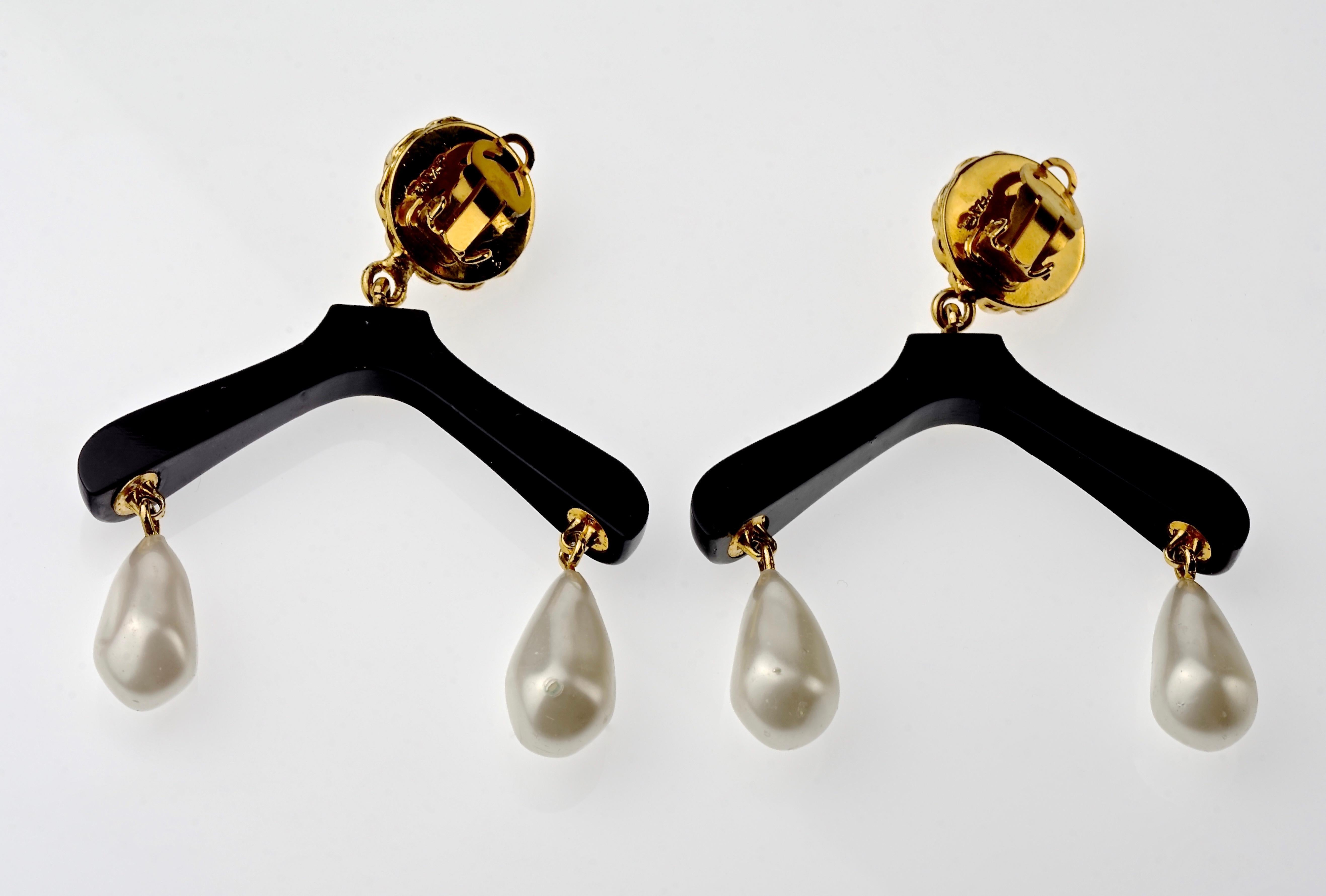 Vintage RARE CHANEL Coat Hanger Pearl Drop Novelty Earrings For Sale 3