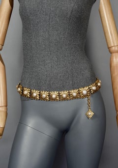 Vintage RARE Chanel Pearl Byzantine Belt