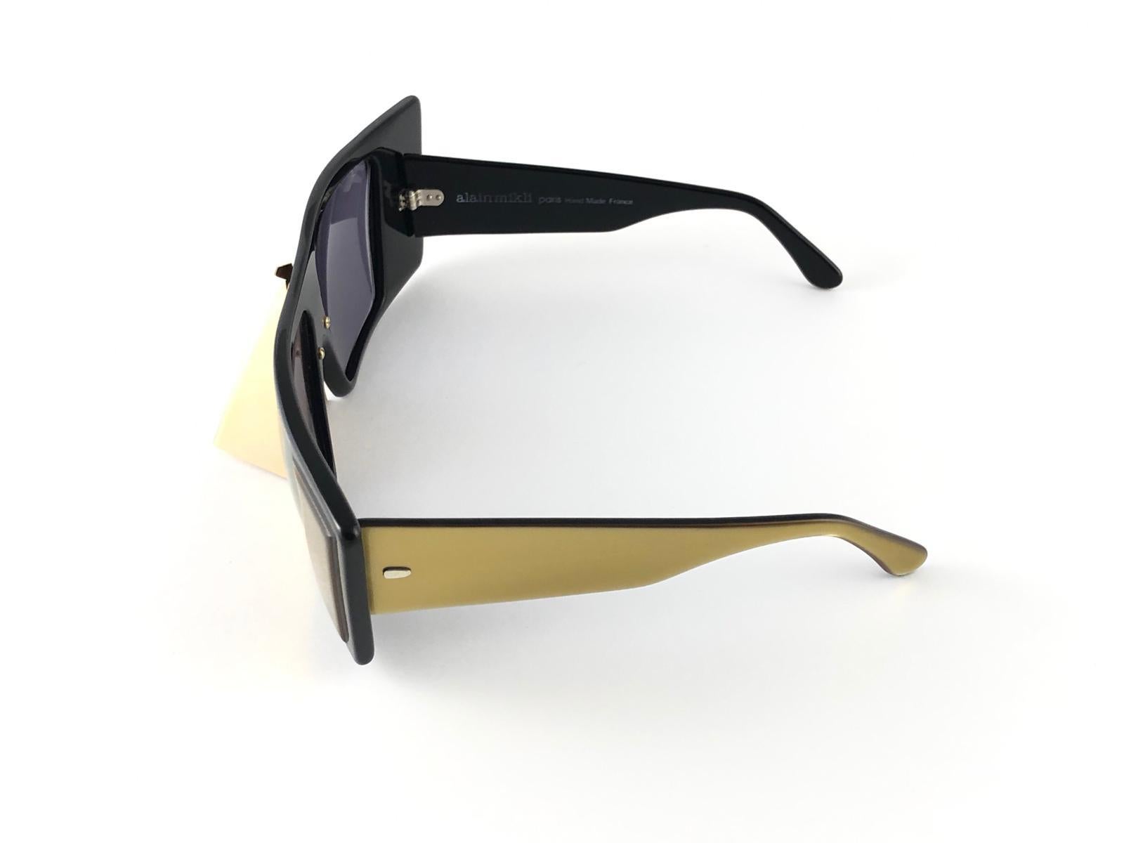 Alain Mikli, lunettes de soleil vintage rares « Nose Guard » avant-gardistes, collectionneur AM 88, 1988 en vente 3