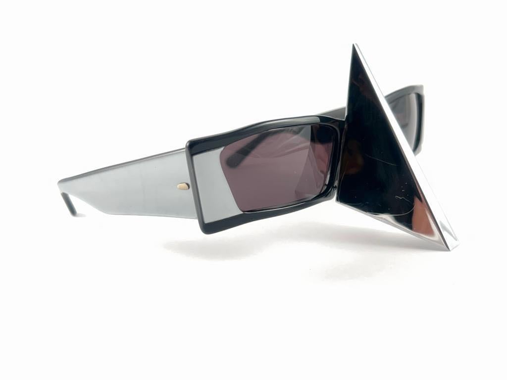 Vintage Rare Collector Alain Mikli AM 89  Nose Guard Avantgarde Sunglasses 1988 For Sale 4