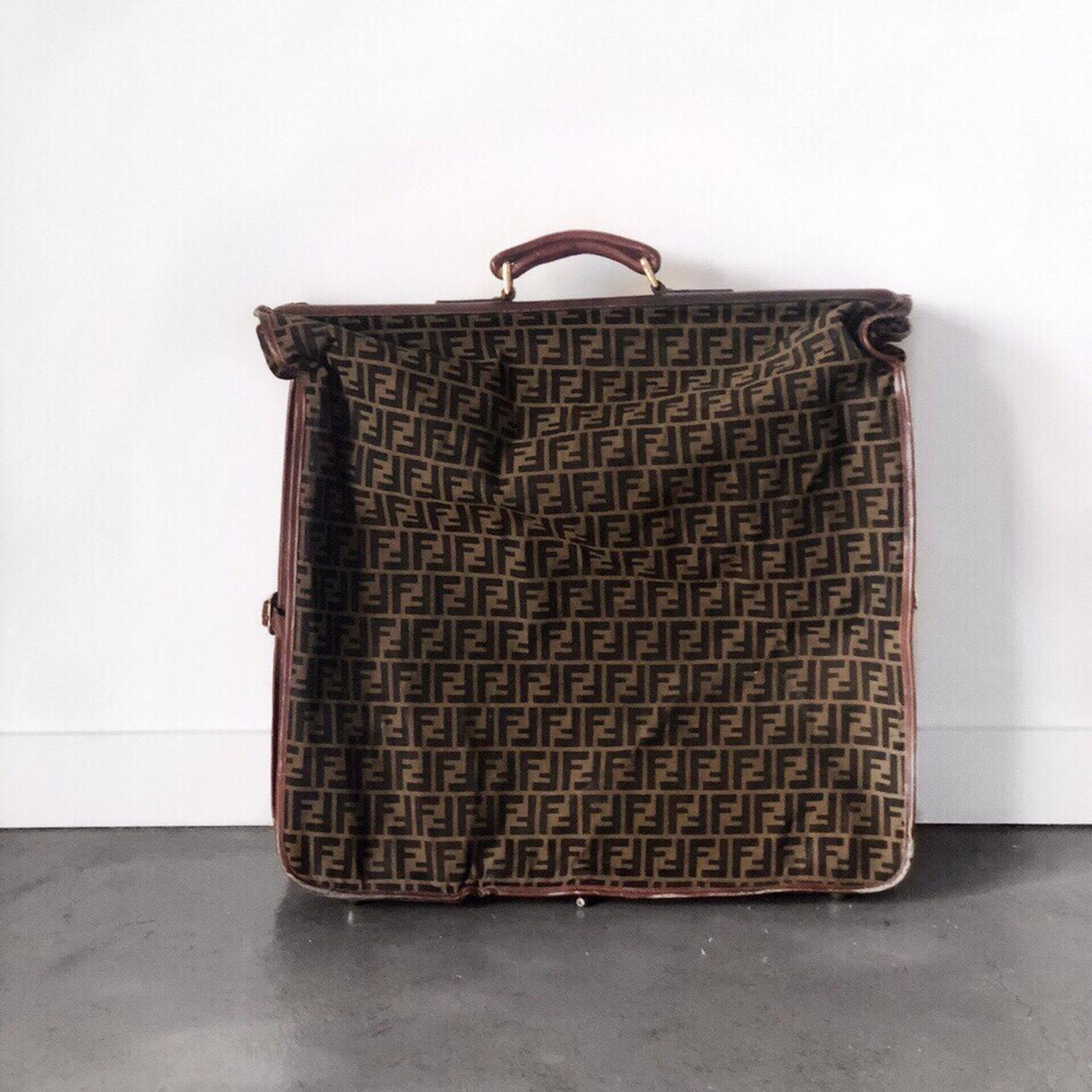 Vintage Rare Collectors Fendi Suiter Suitcase Bag für Damen oder Herren im Angebot