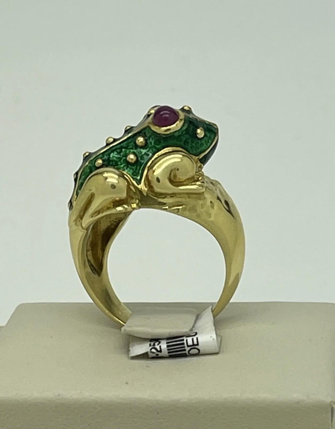 Aesthetic Movement Vintage Rare Enamel And Ruby Frog Ring In 18k For Sale