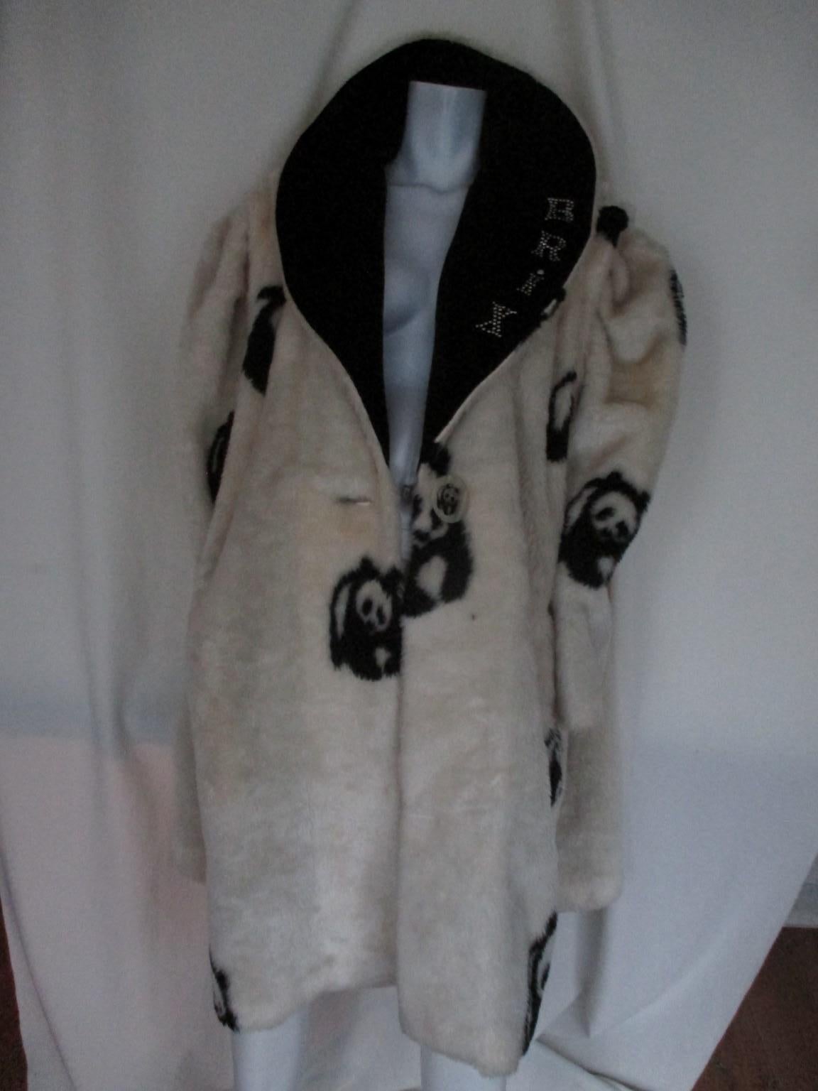 Vintage Rare Faux Fur Panda Bear Coat In Good Condition In Amsterdam, NL
