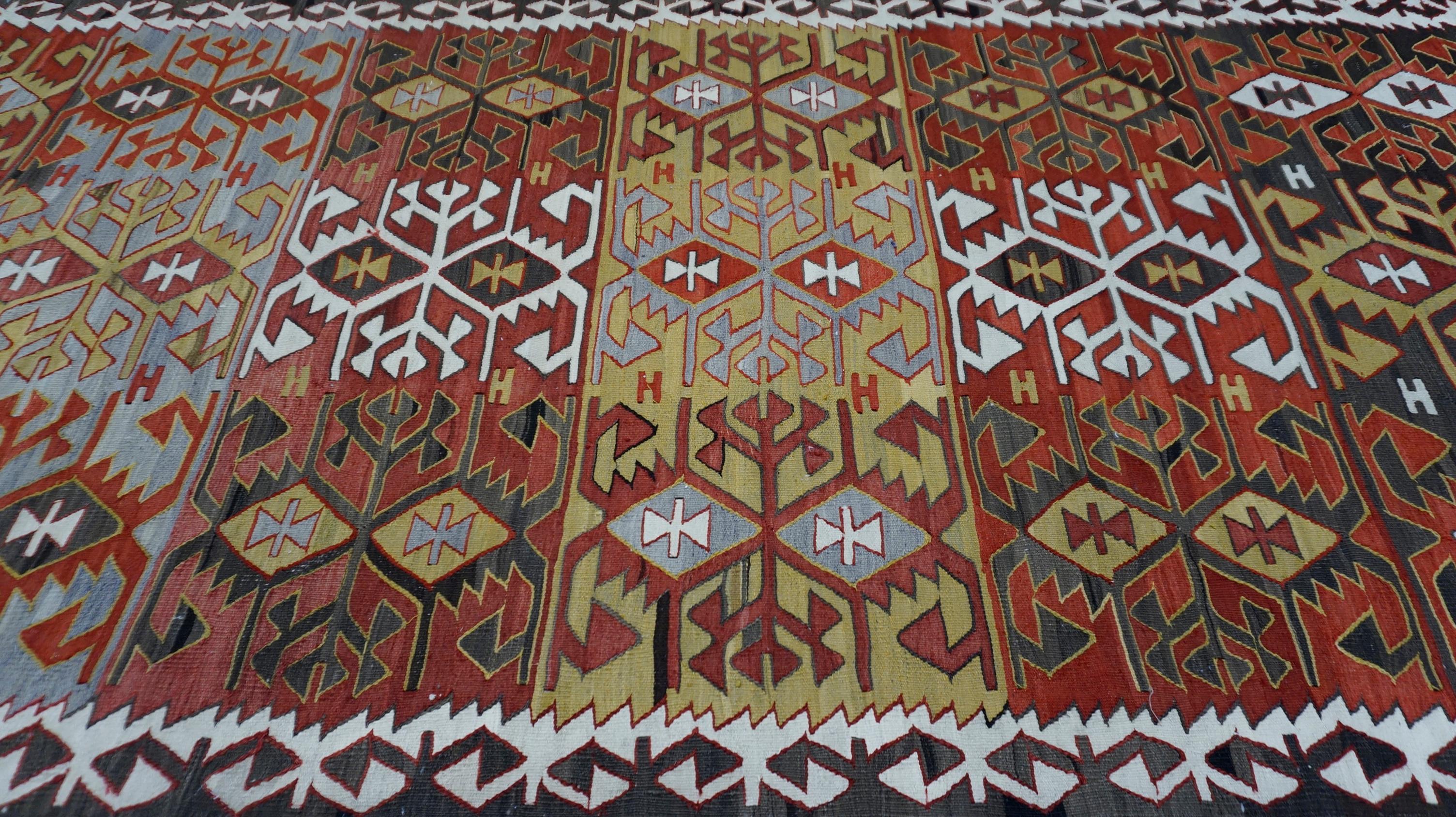 Kilim Vintage Raro de Lana de Malatya 4'10''x10'3'' en Bueno estado para la venta en Torrance, CA