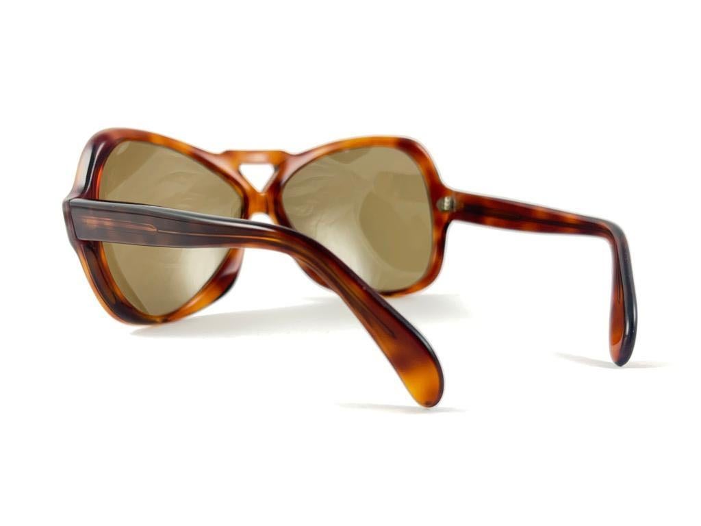 Vintage Rare Menrad 712 Dark Tortoise Oversized Cut Out 1970 Sunglasses 1