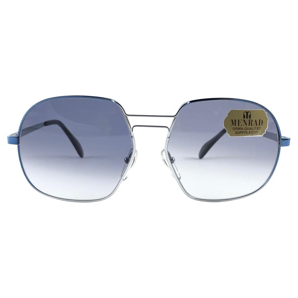 Lunettes de soleil vintage rares Menrad M608 bleu dégradé métallique et cadre argenté des années 1970 en vente