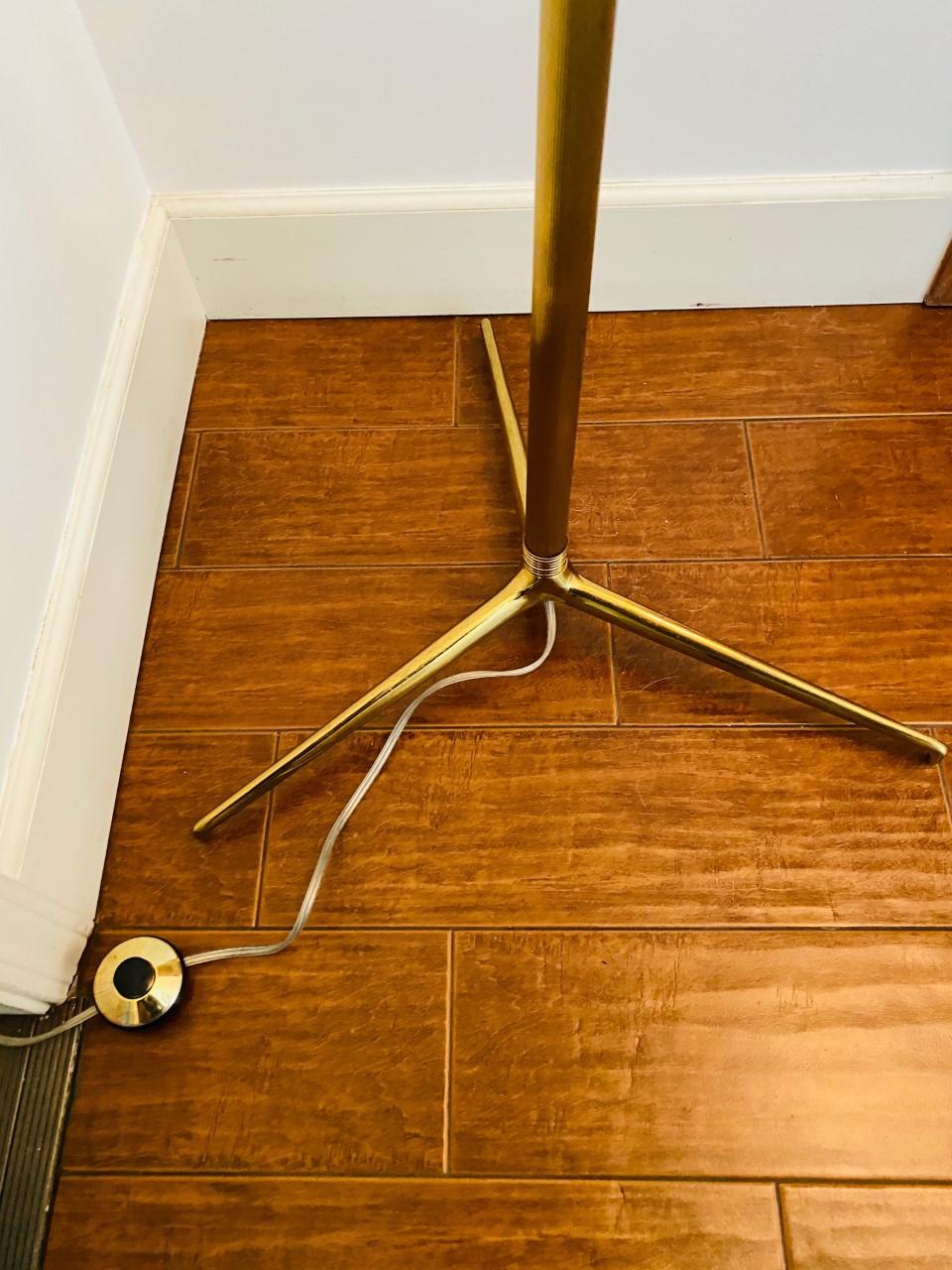 Vintage Rare Mid Century Hollywood Regency Torchiere Floor Lamp For Sale 3