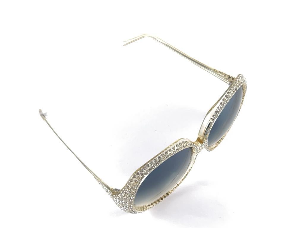 Vintage Rare Oliver Goldsmith Oversized Rhinestones Sunglasses 1960'S England In Good Condition For Sale In Baleares, Baleares